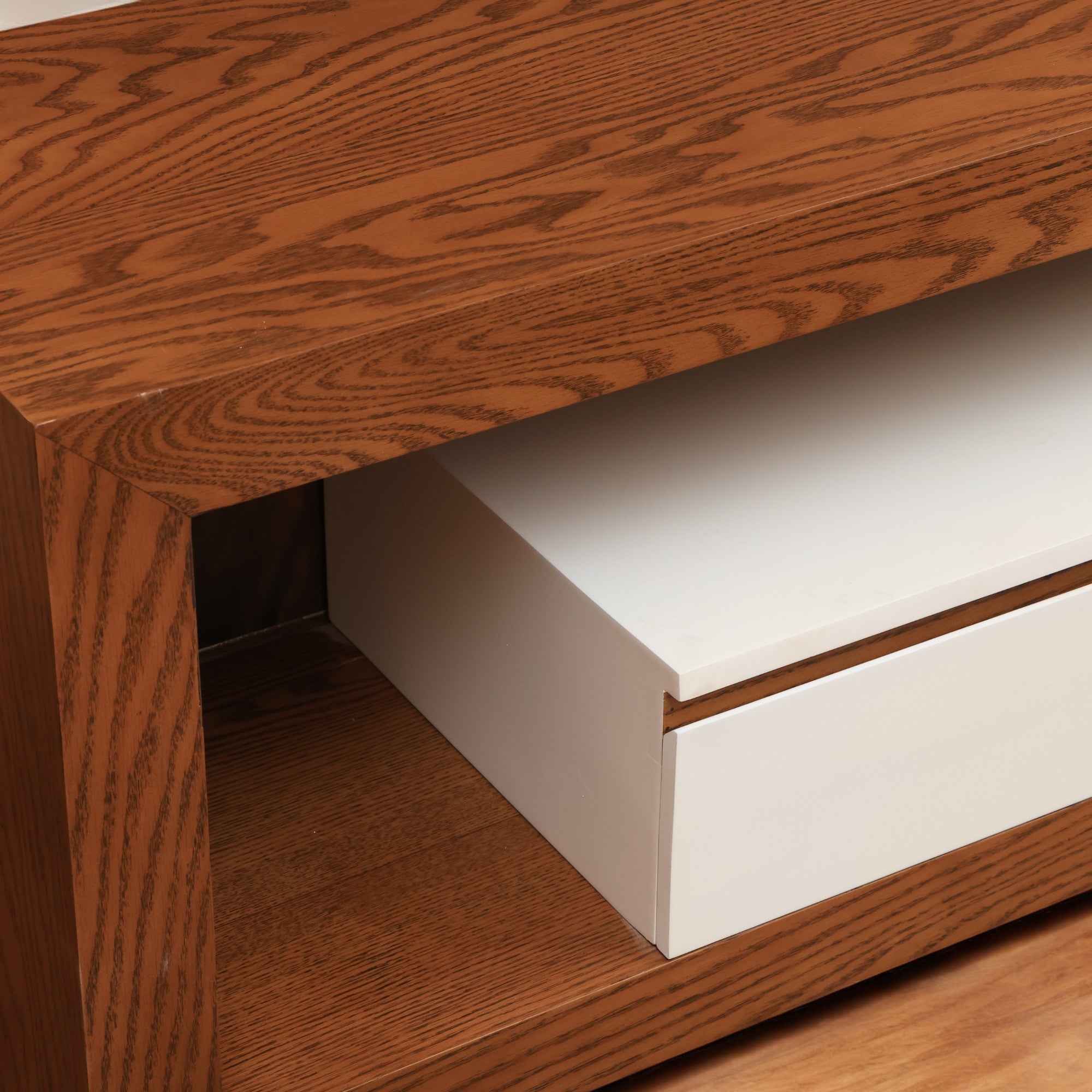 ترابيزة تليفزيون 157