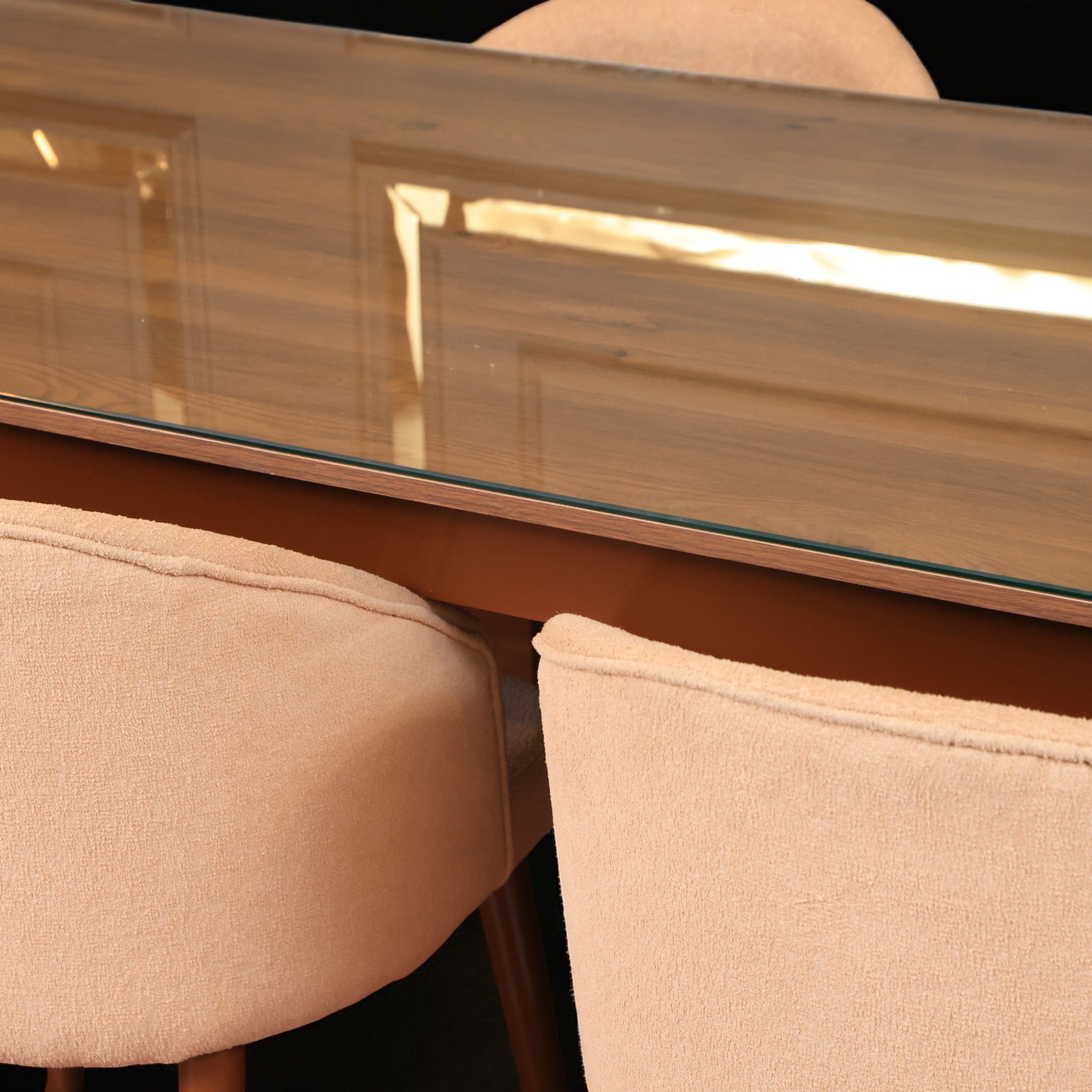 غرفة سفرة 326