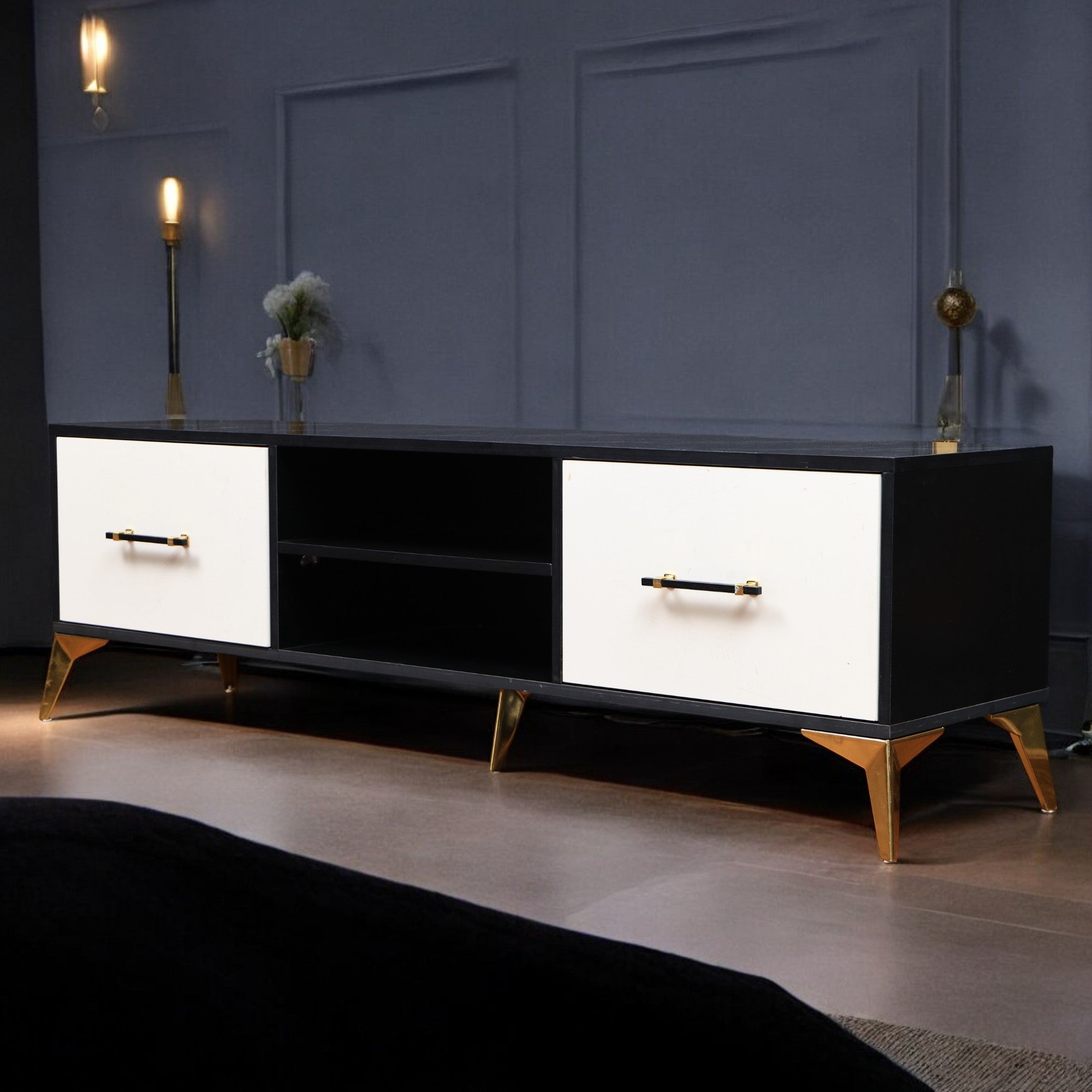 ترابيزة تليفزيون 181