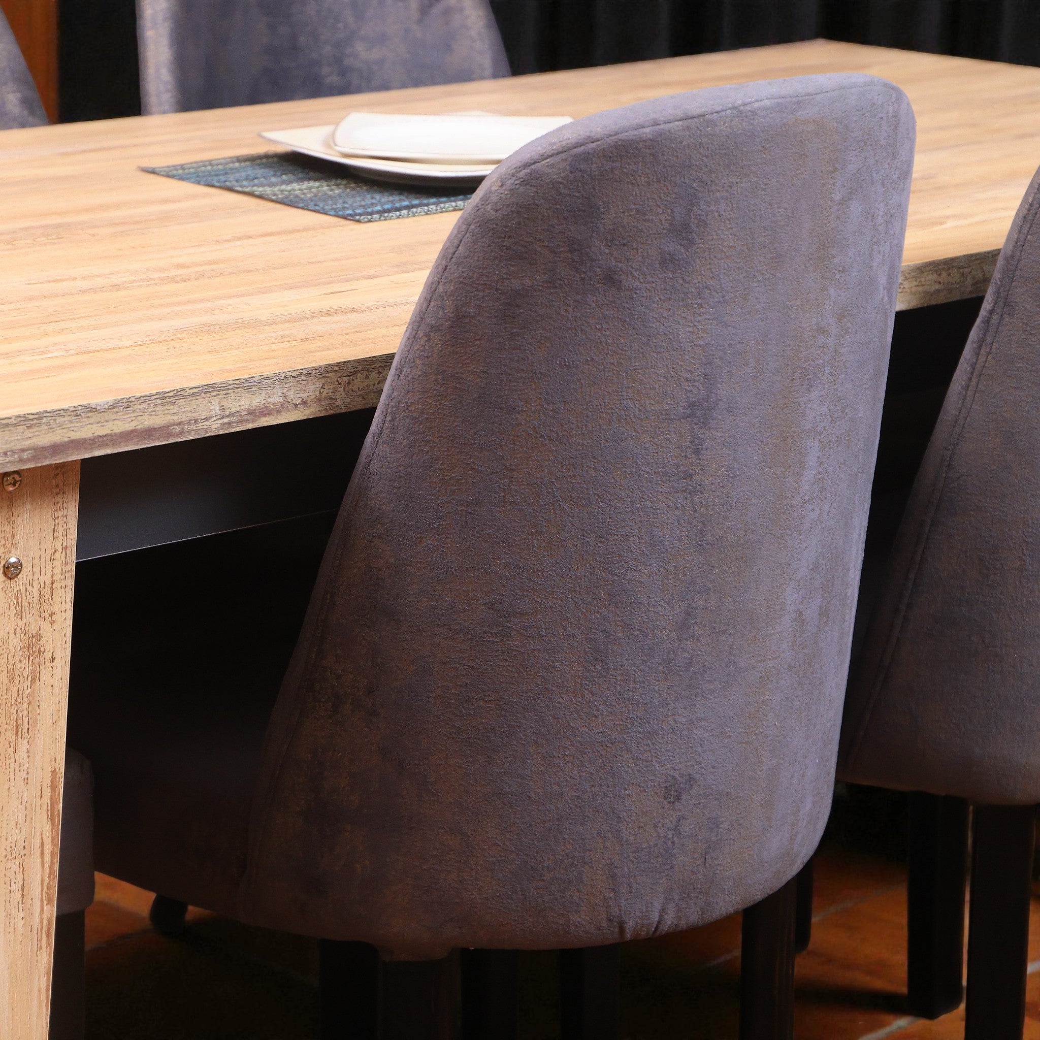 غرفة سفرة 641