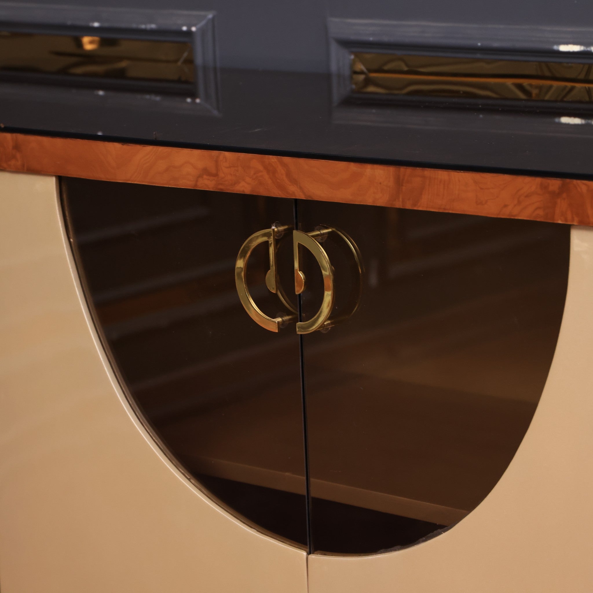 غرفة سفرة 349