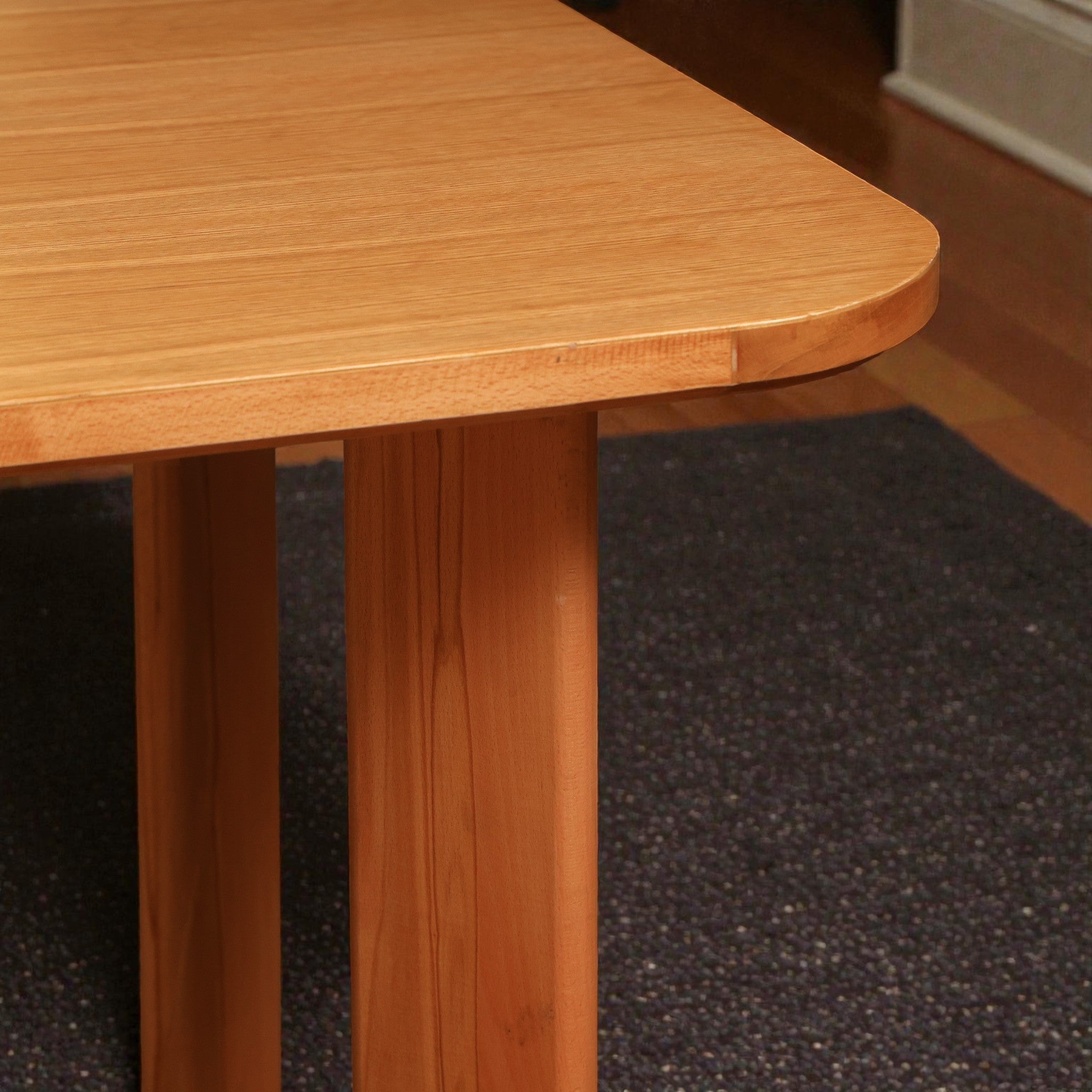 ترابيزة سفرة 662