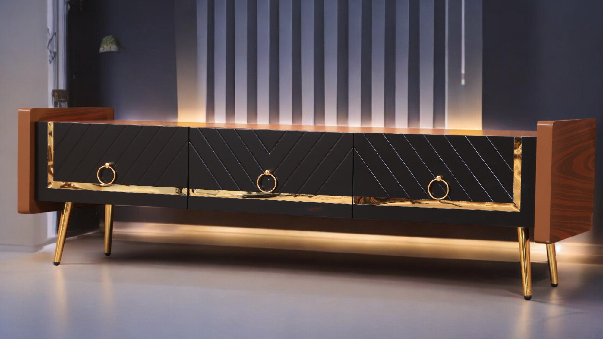 ترابيزة تليفزيون 158