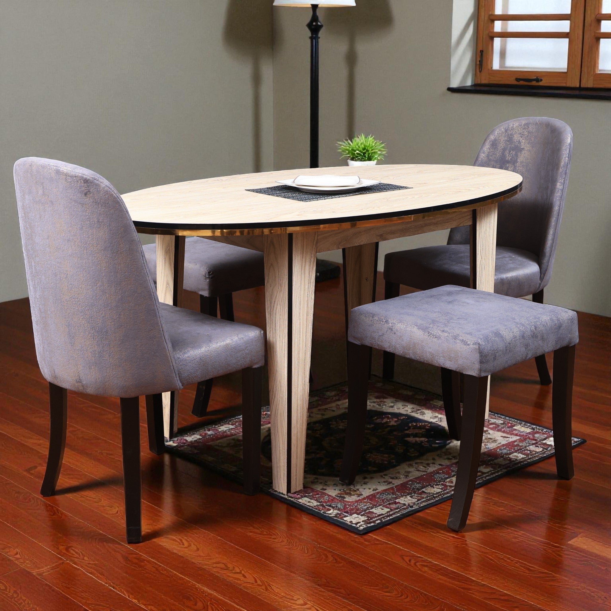 ترابيزة سفرة 521