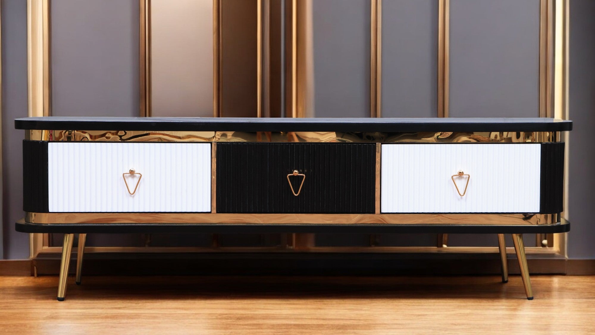 ترابيزة تليفزيون 164