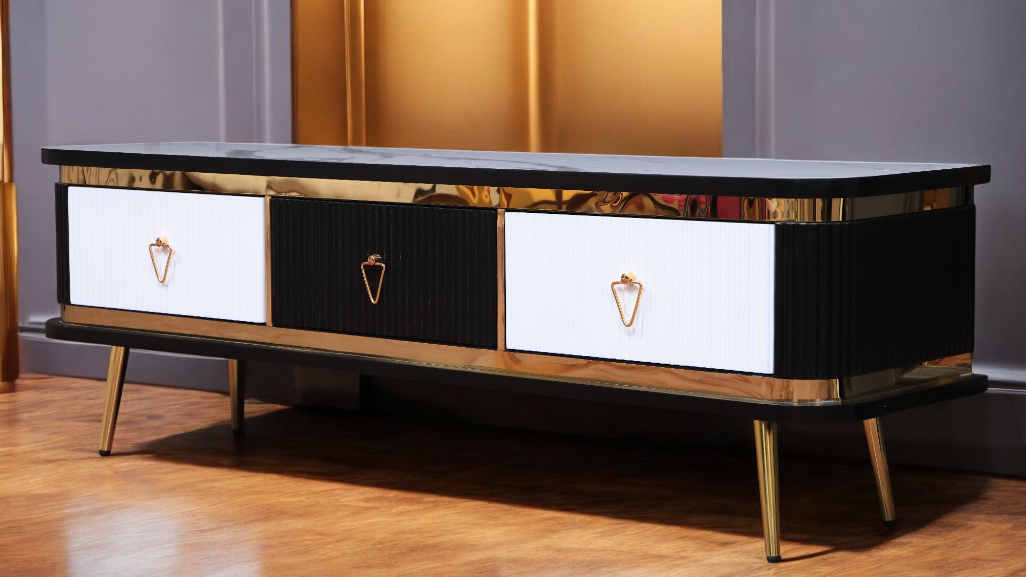 ترابيزة تليفزيون 164