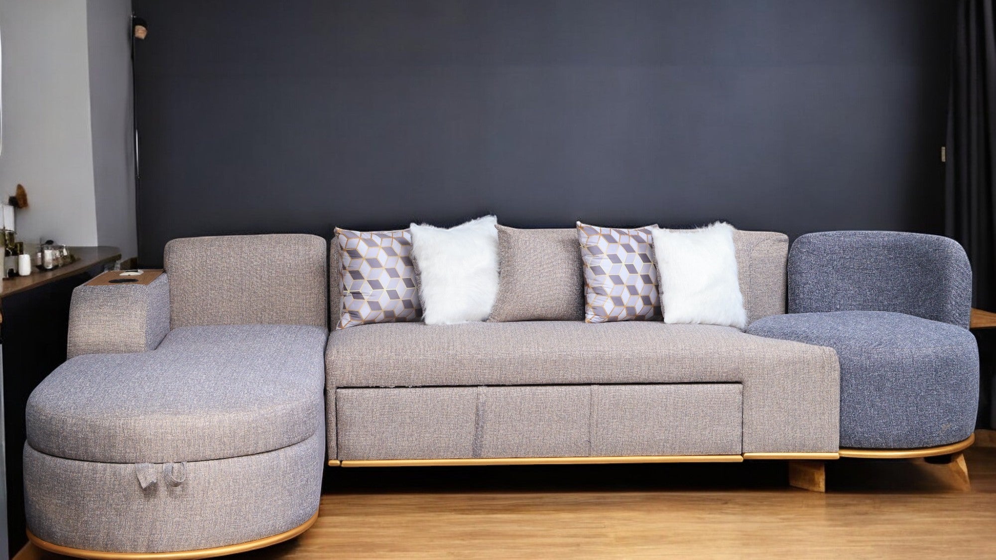 ركنة سرير وسحارة 240