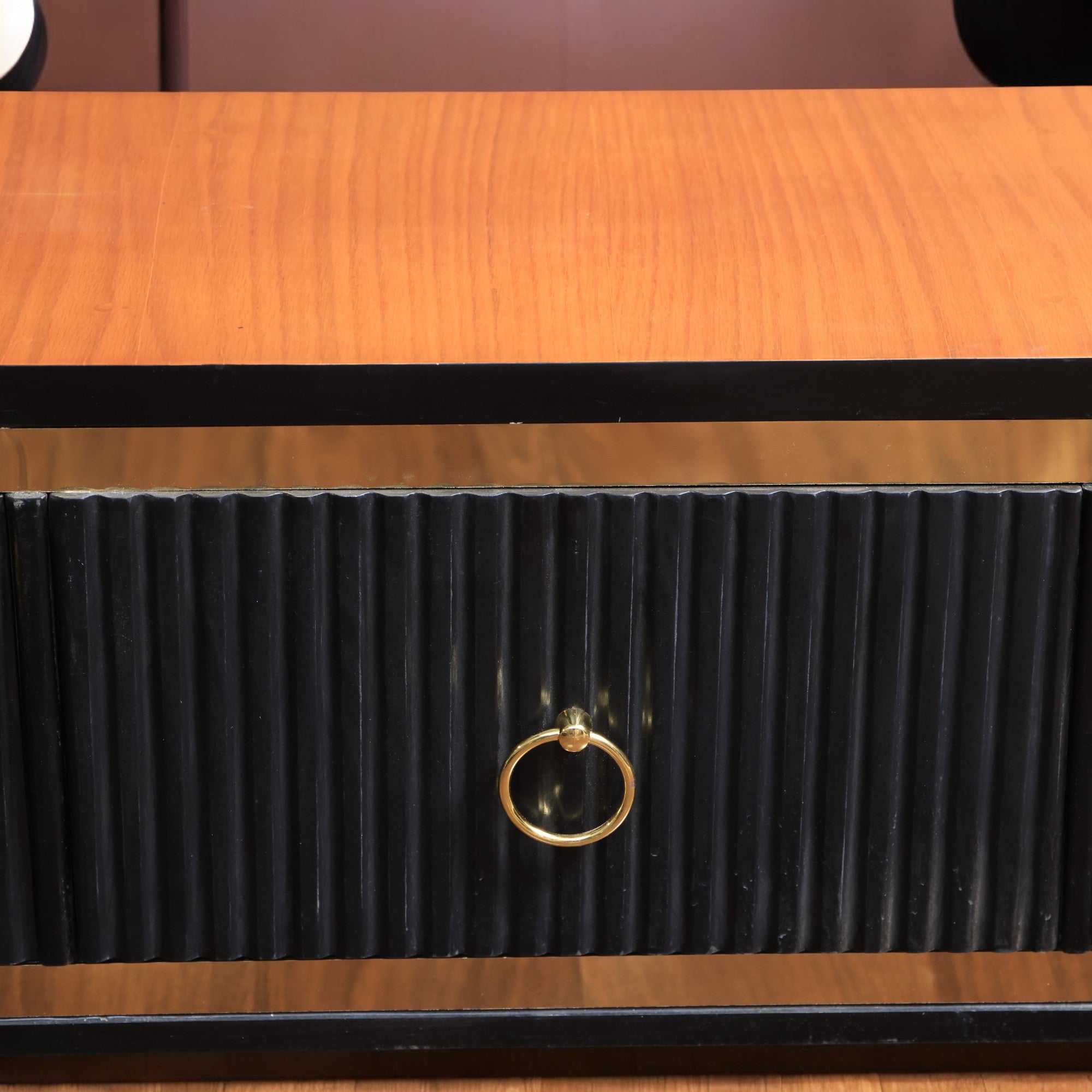 ترابيزة تليفزيون 171