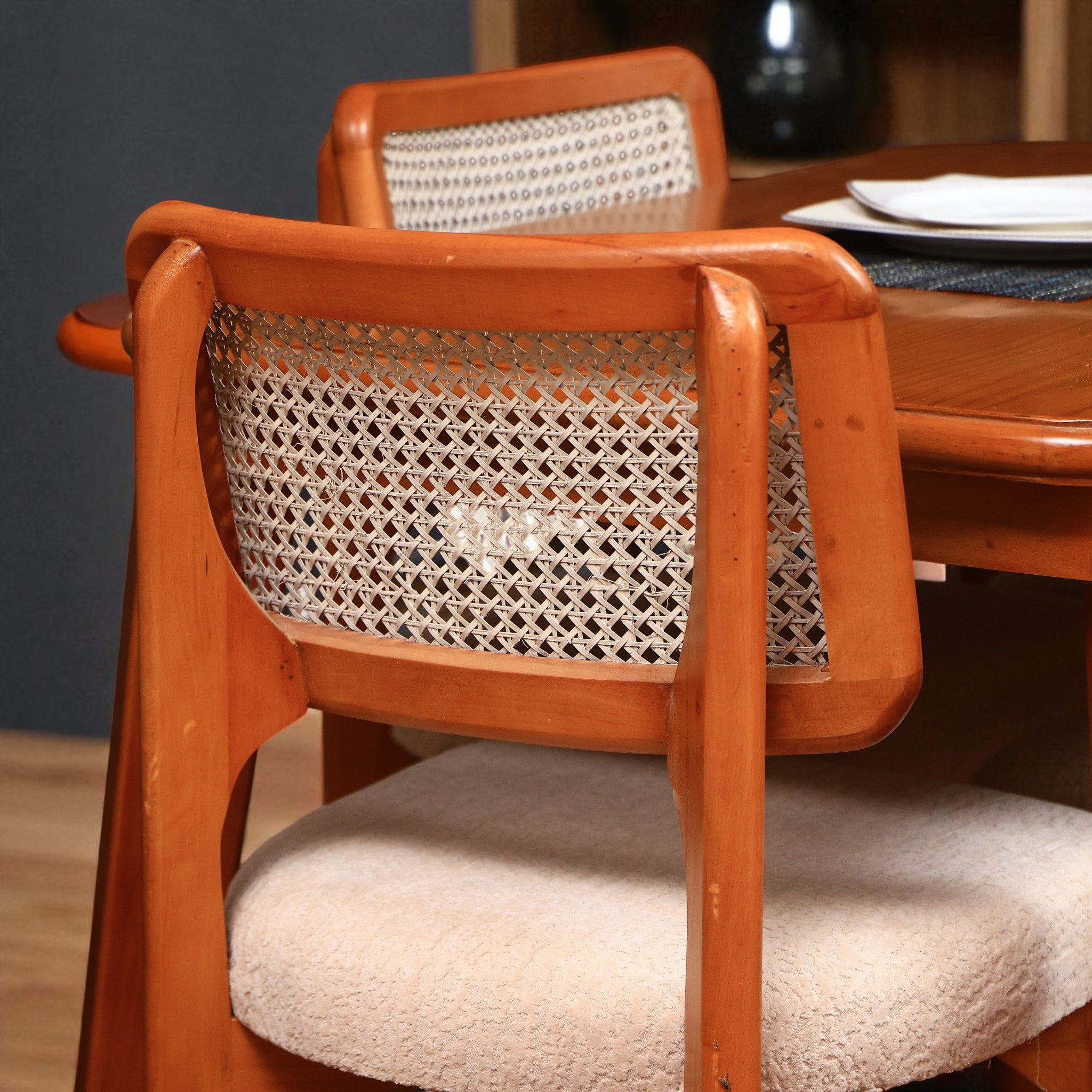 ترابيزة سفرة 558