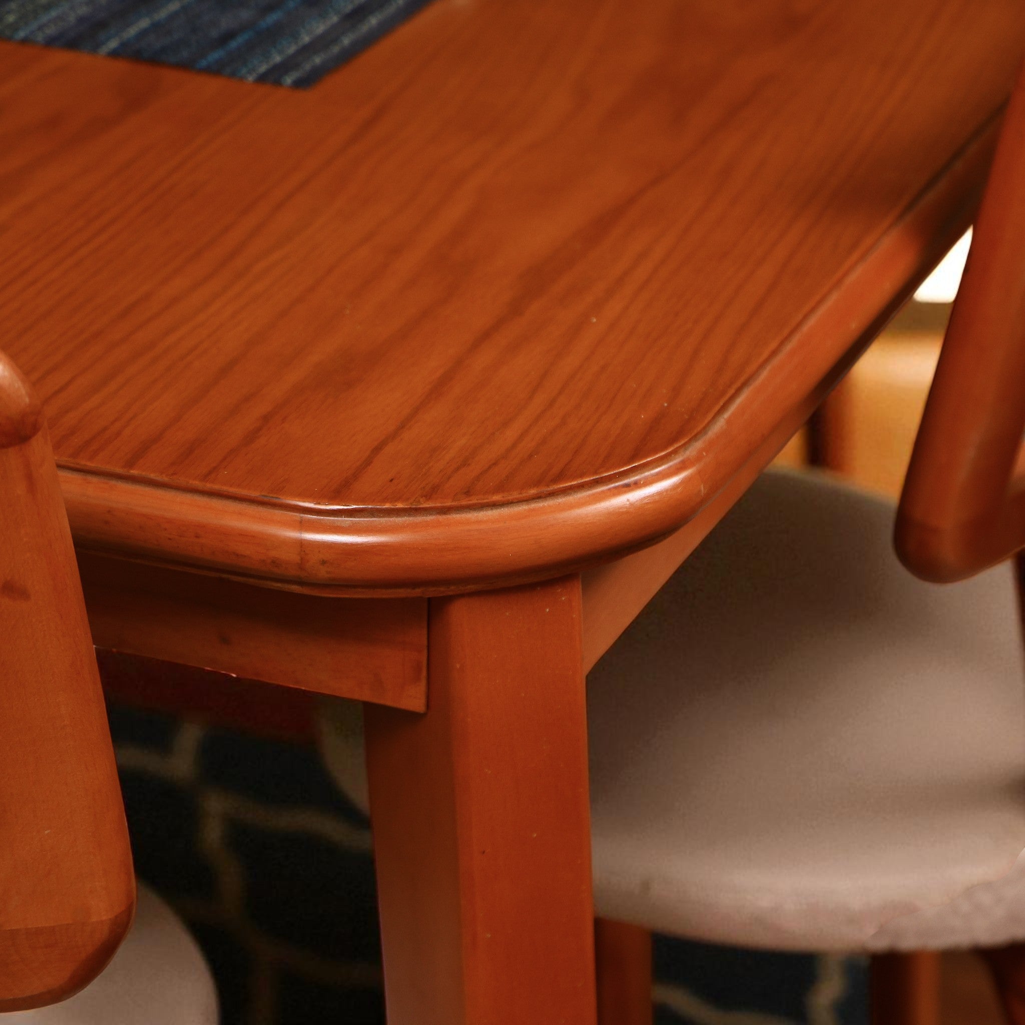 ترابيزة سفرة 558