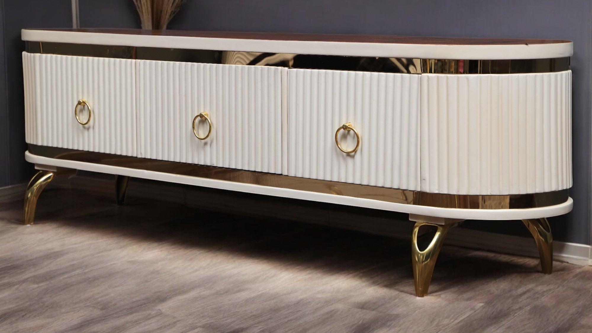 ترابيزة تليفزيون 176