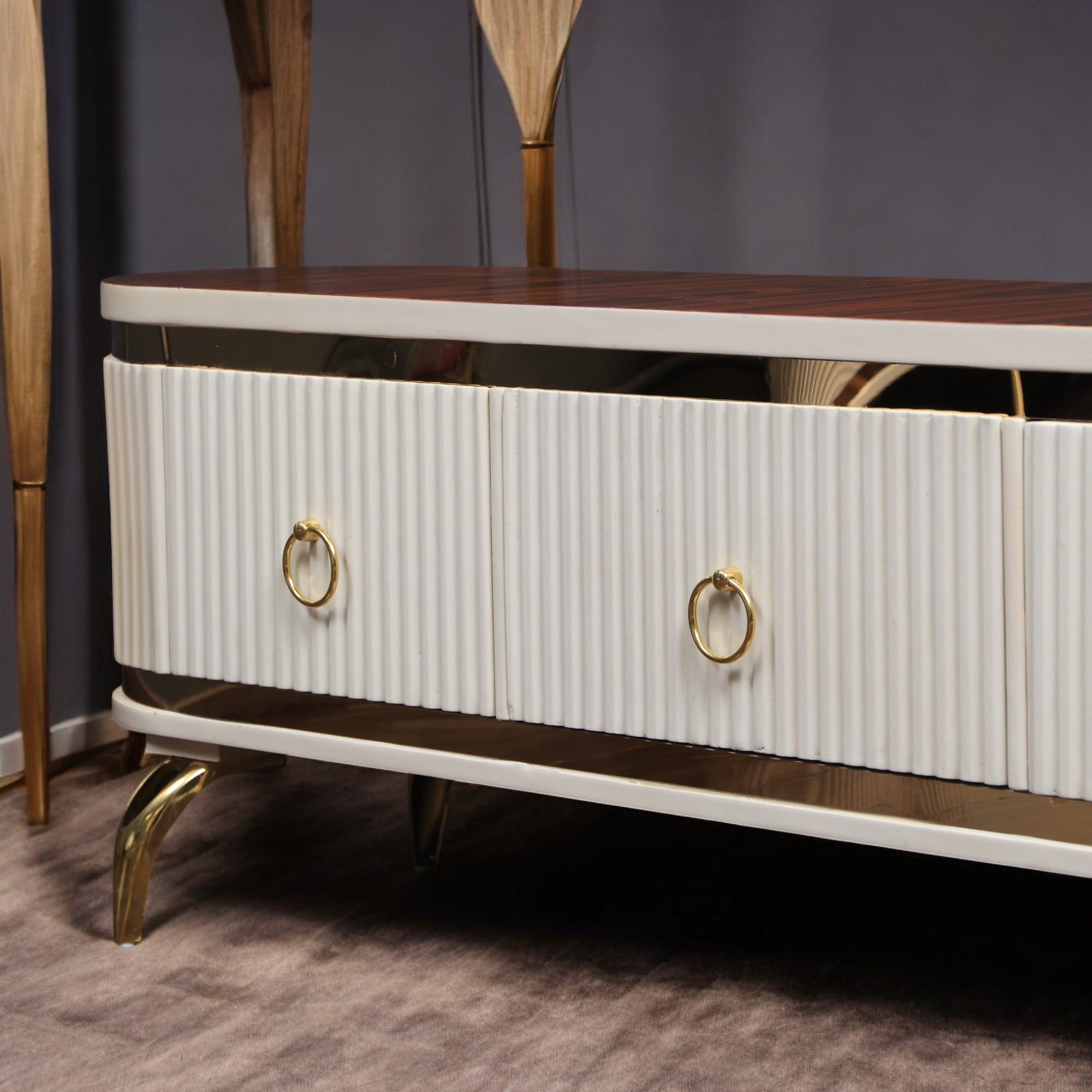 ترابيزة تليفزيون 176