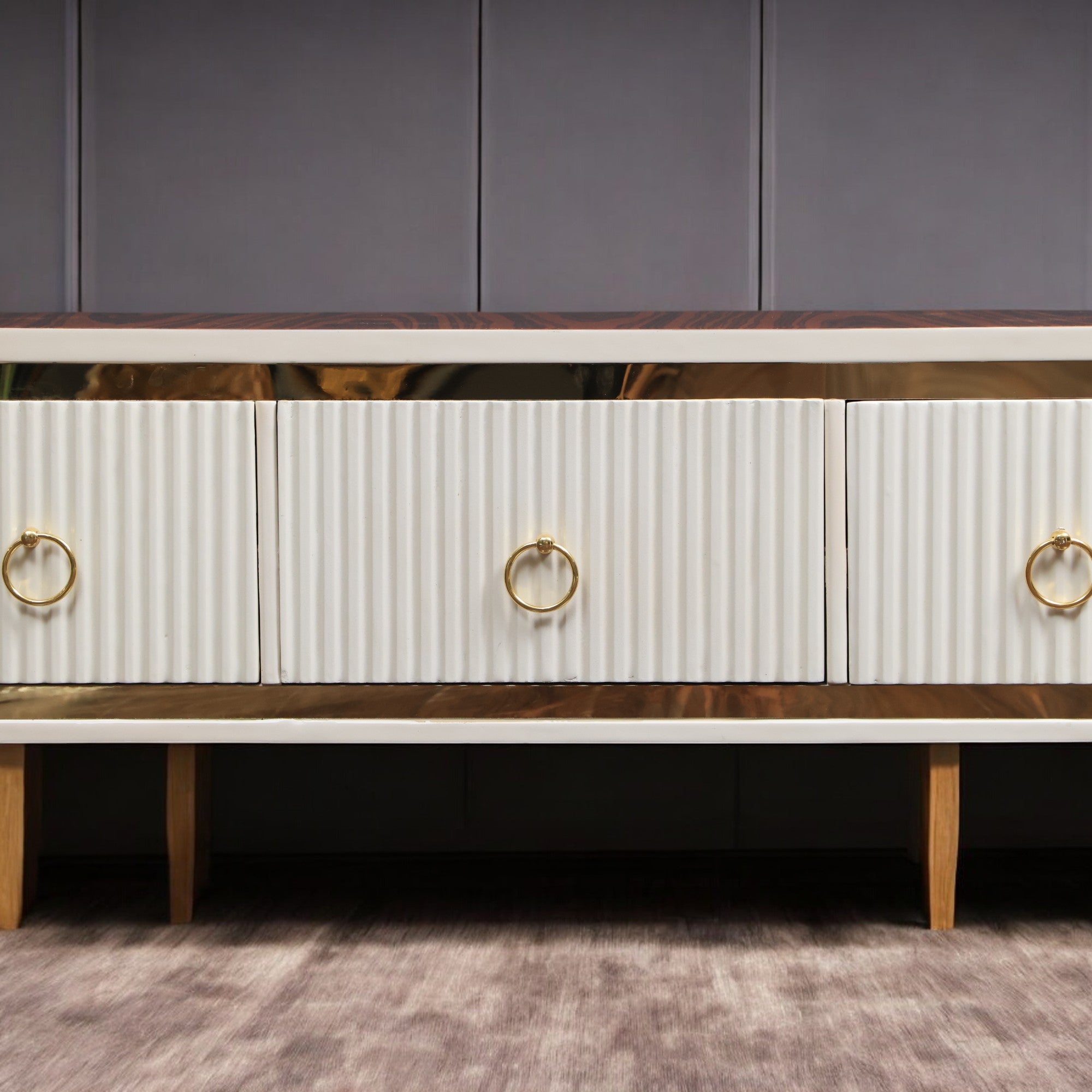 ترابيزة تليفزيون 176