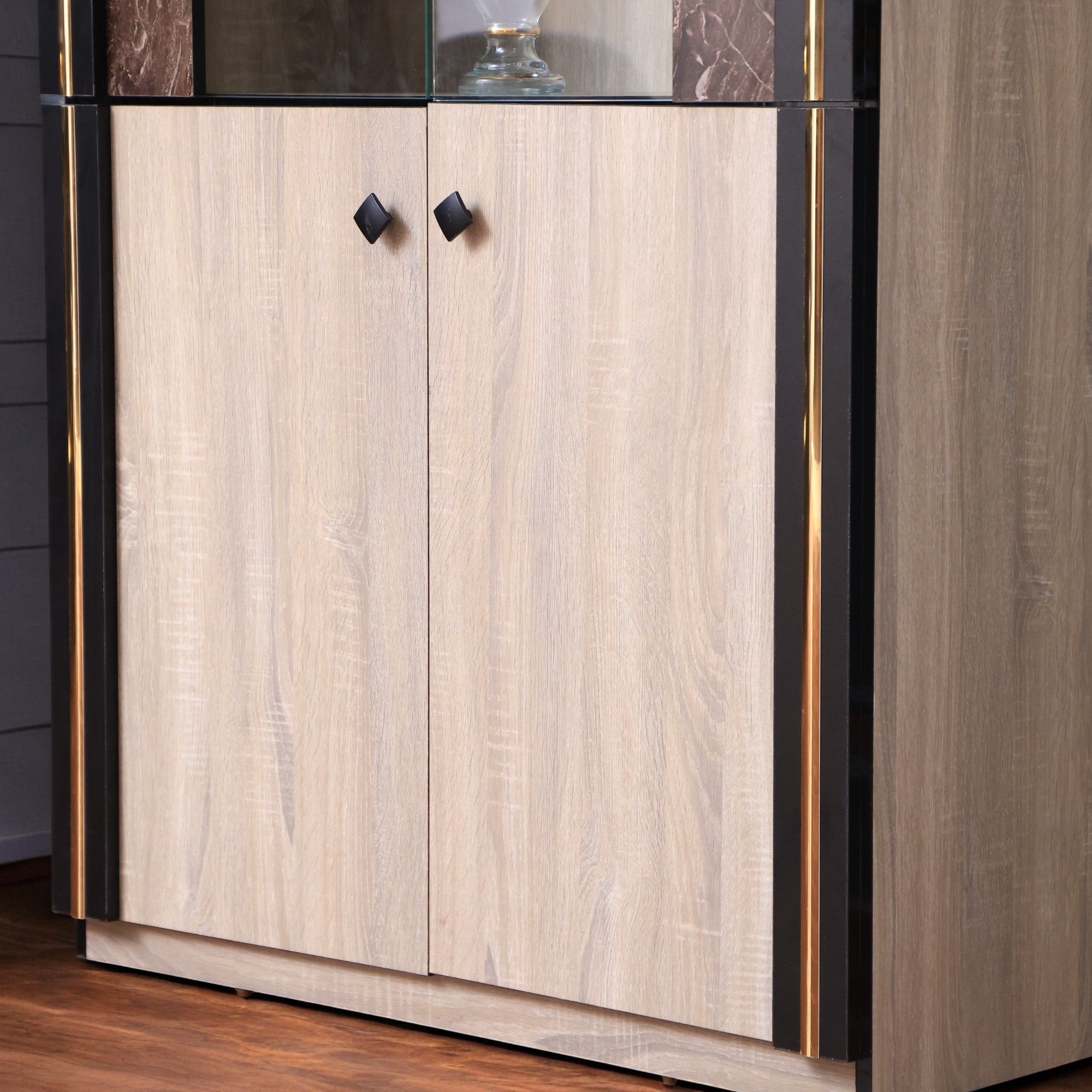 غرفة سفرة T360