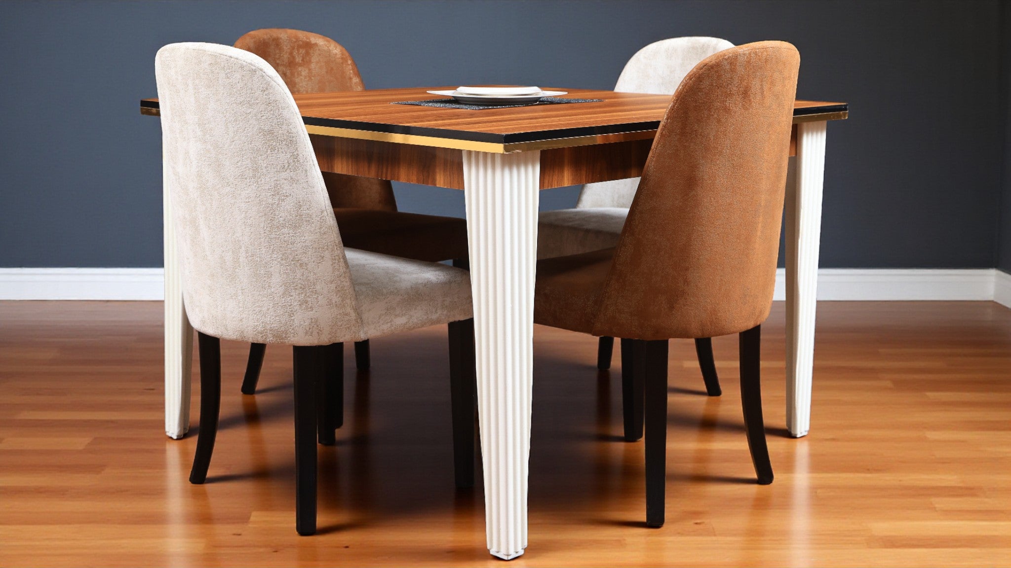 ترابيزة سفرة 531