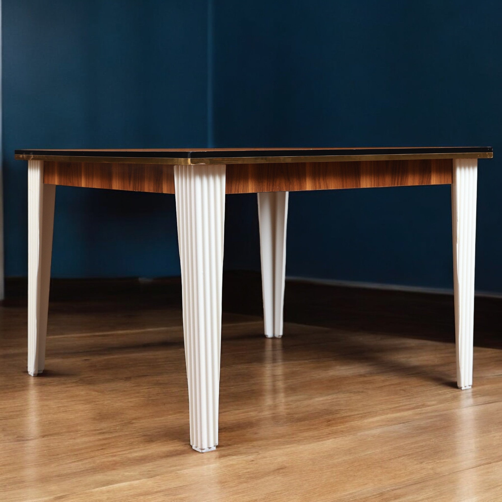 ترابيزة سفرة 531