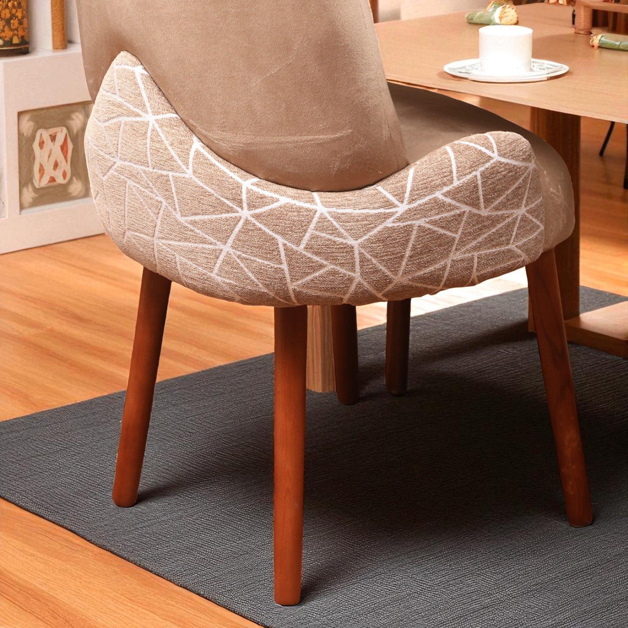 ترابيزة سفرة 551