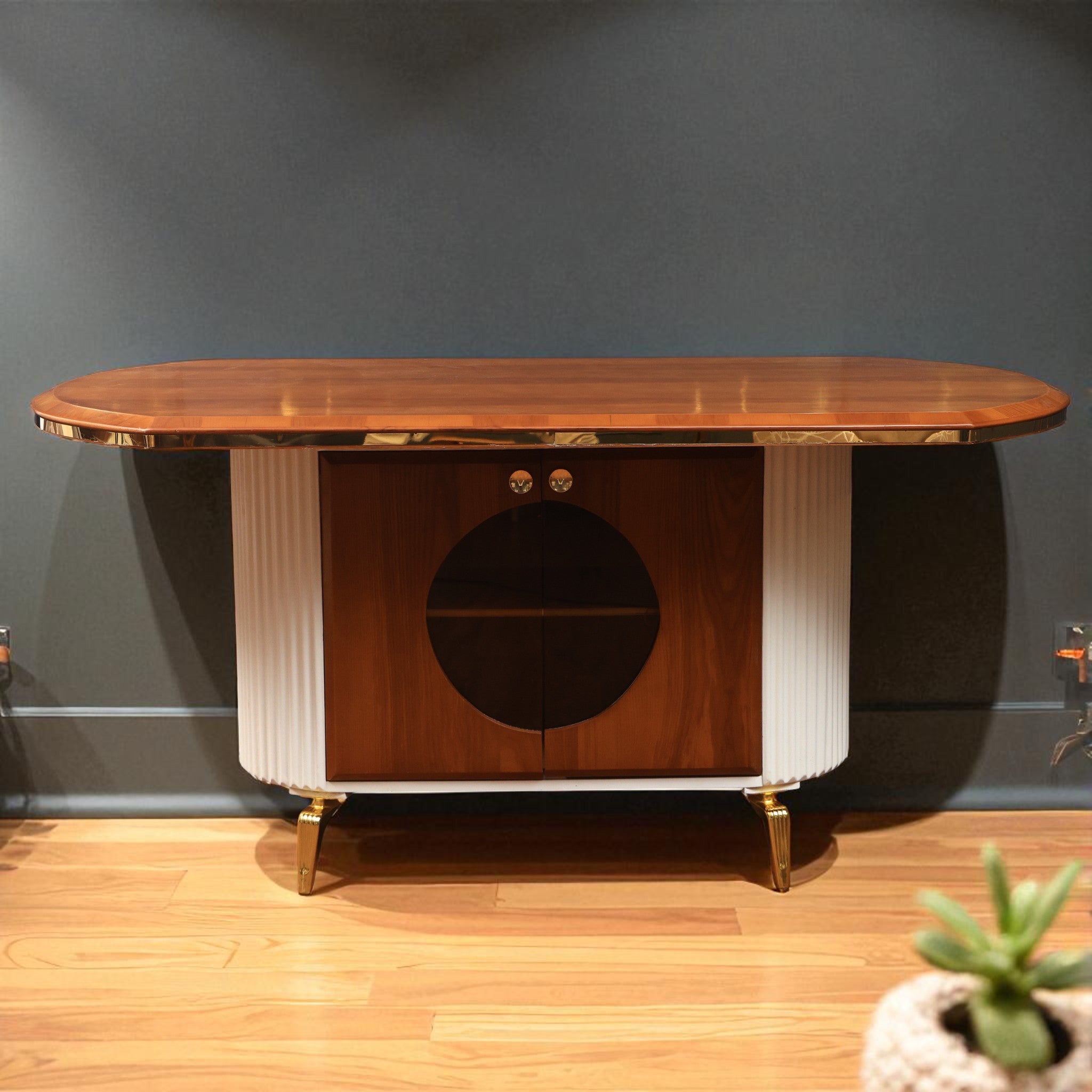 ترابيزة سفرة 551