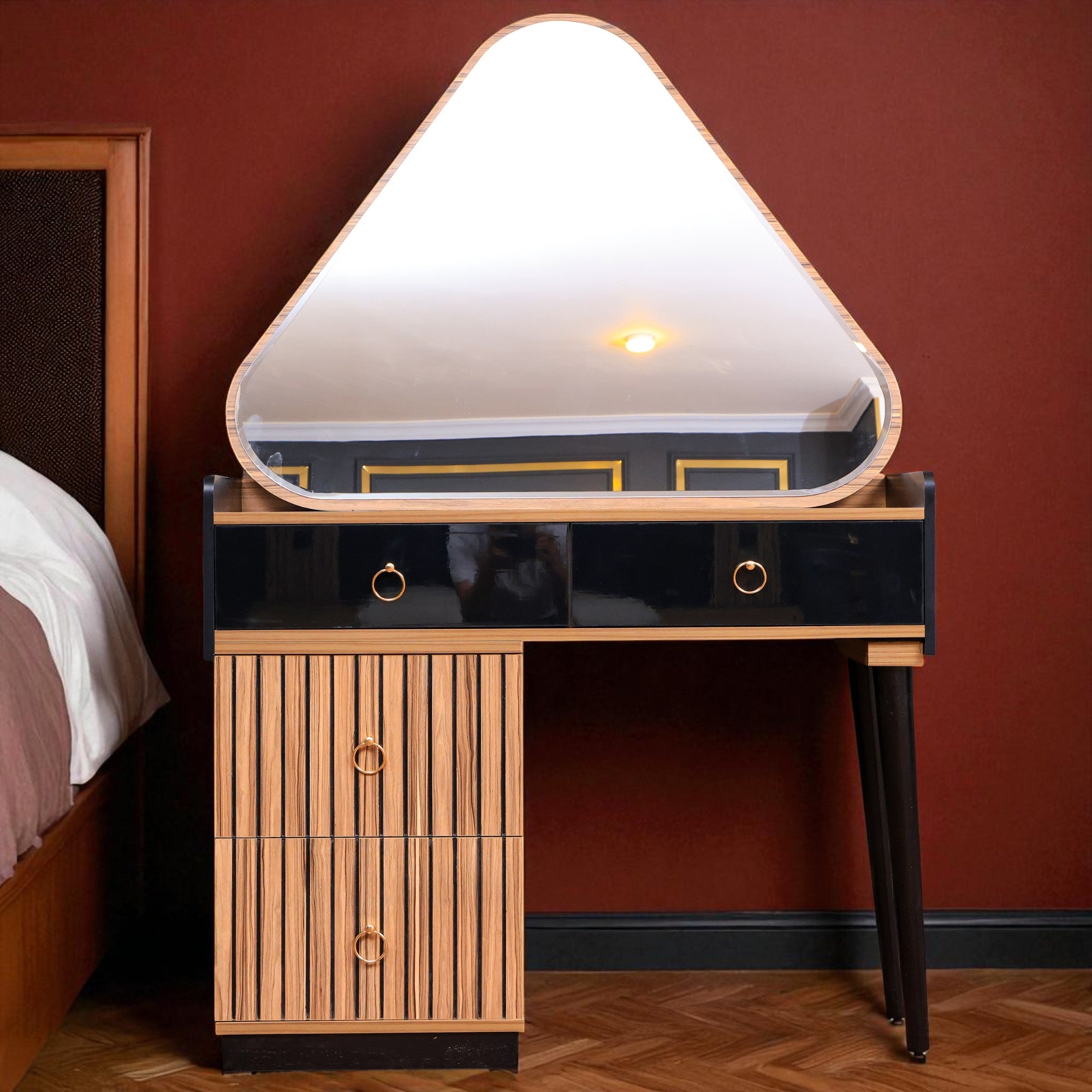 غرفة نوم ماستر 311