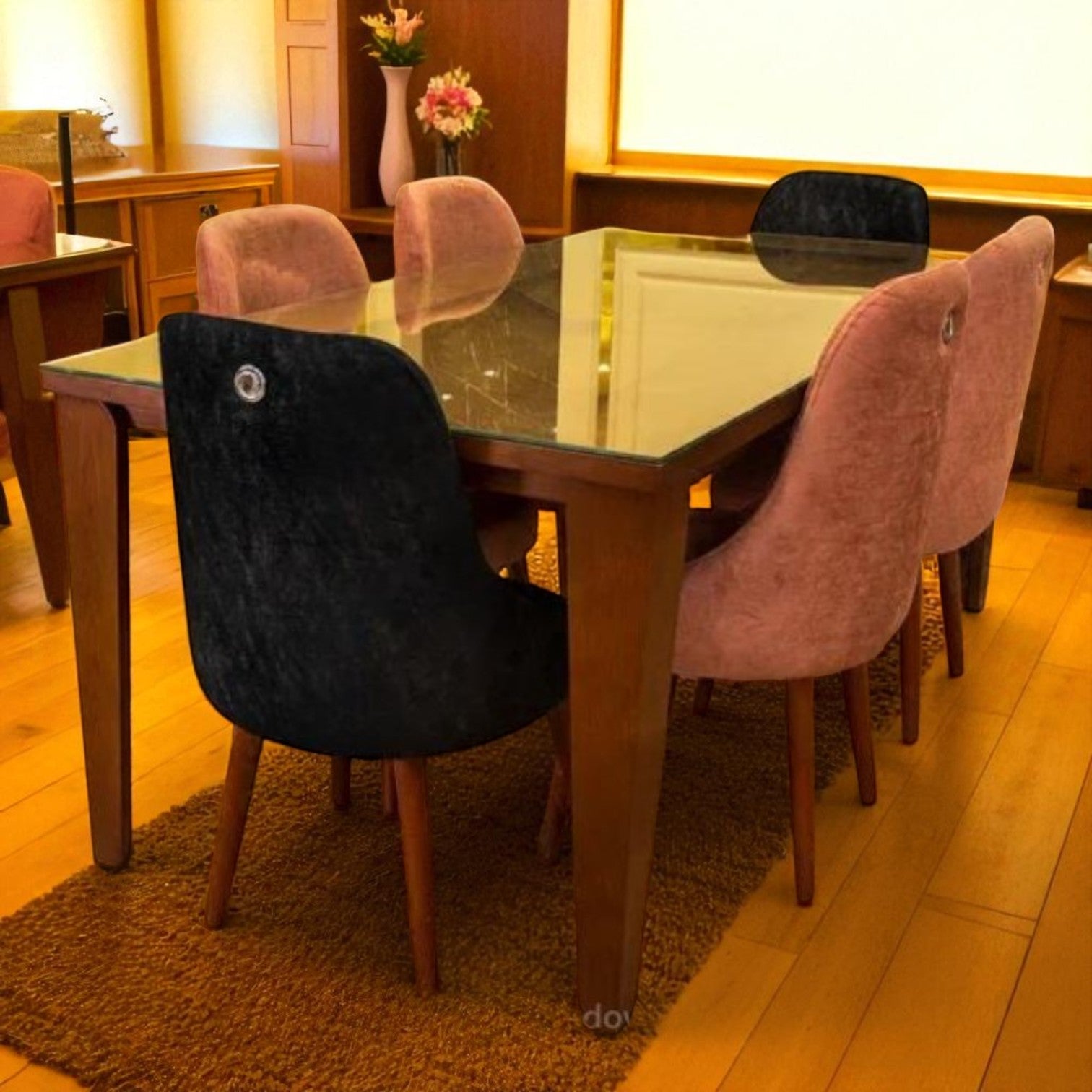 غرفة سفرة 112