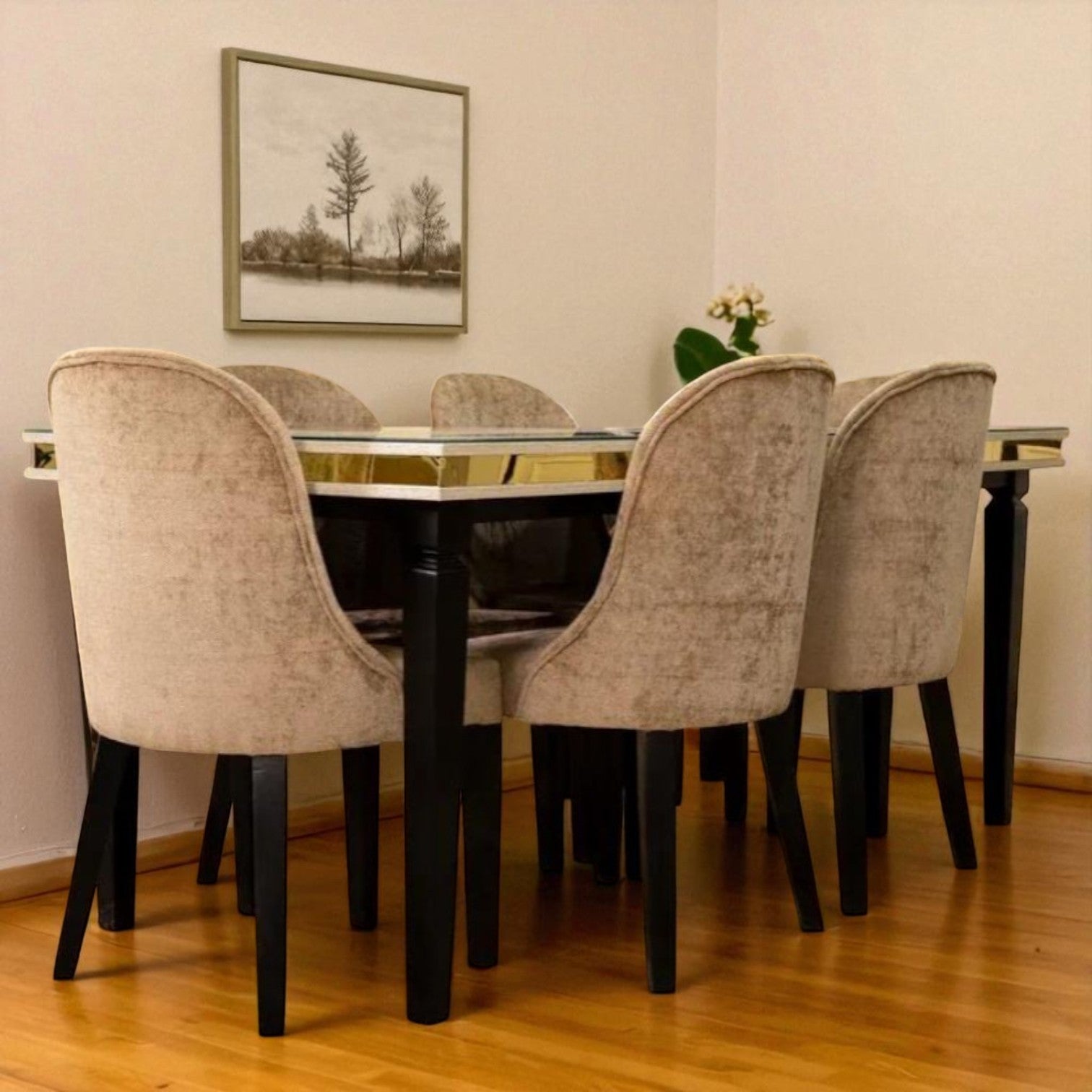 غرفة سفرة 131