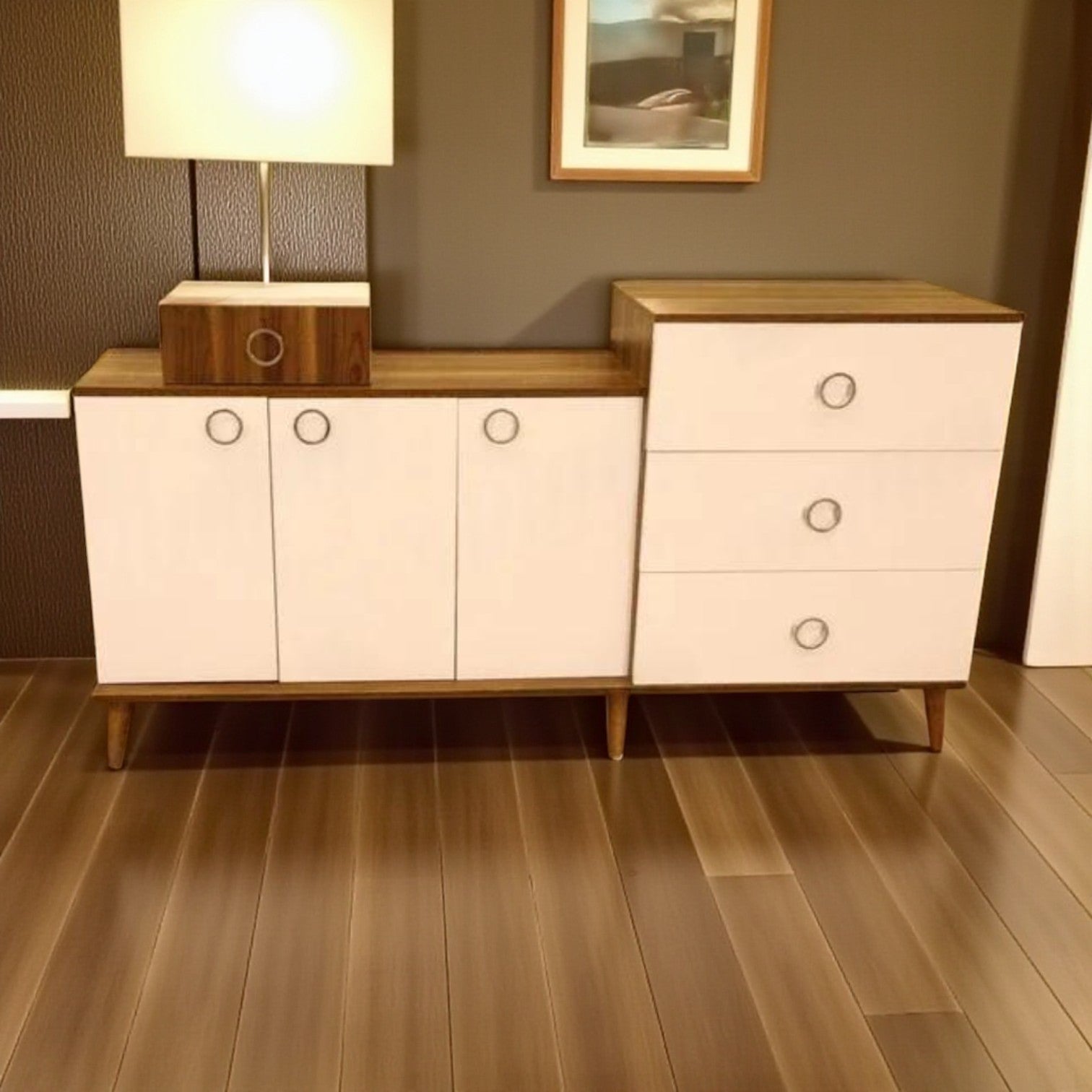 غرفة سفرة 103