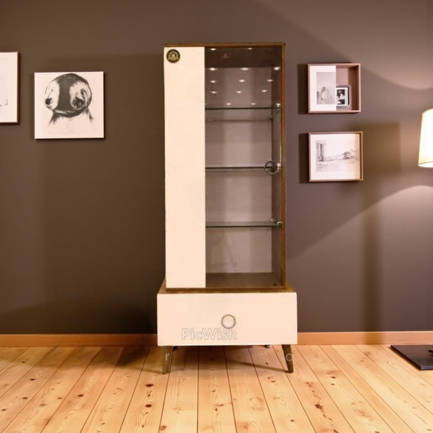 غرفة سفرة 103