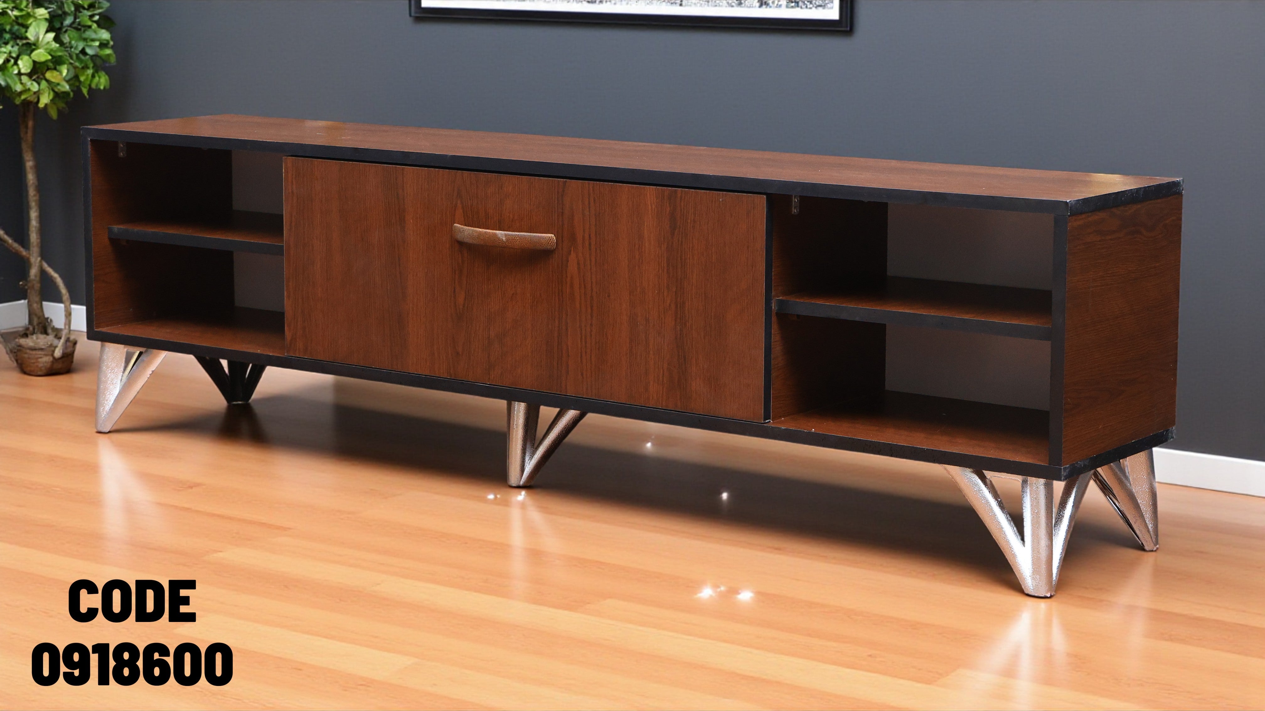 ترابيزة تليفزيون 186