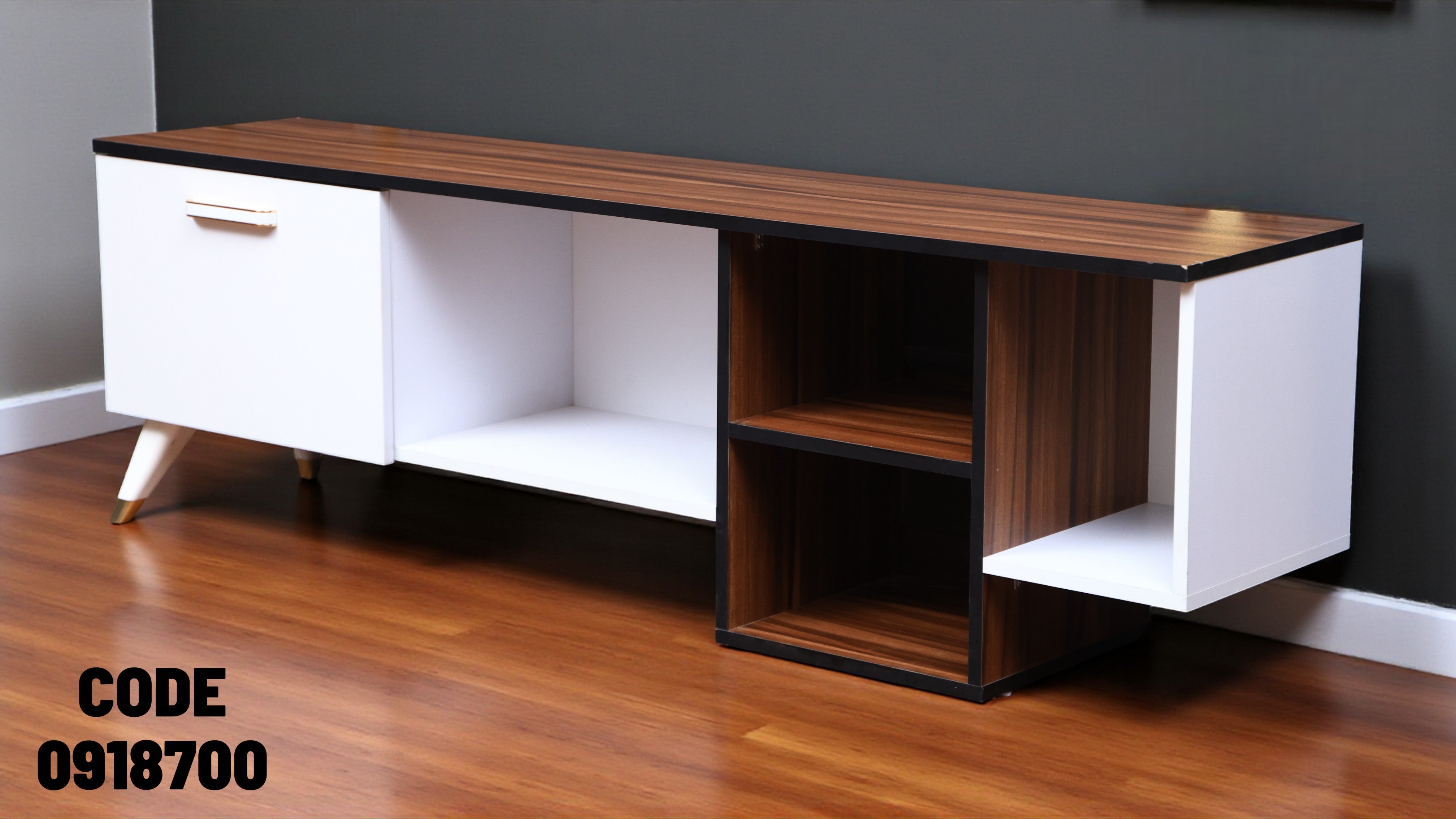 ترابيزة تليفزيون 187