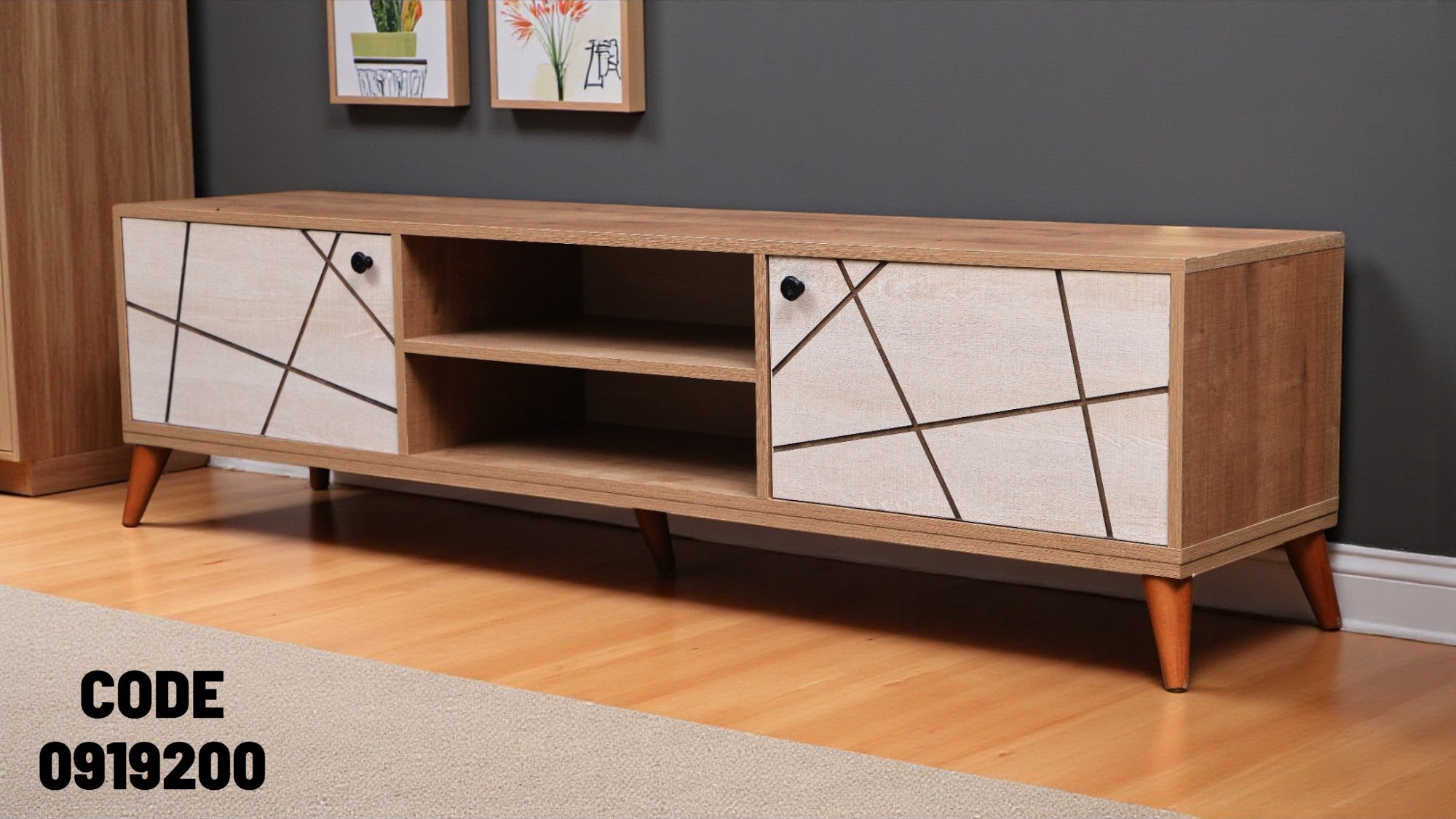 ترابيزة تليفزيون 192