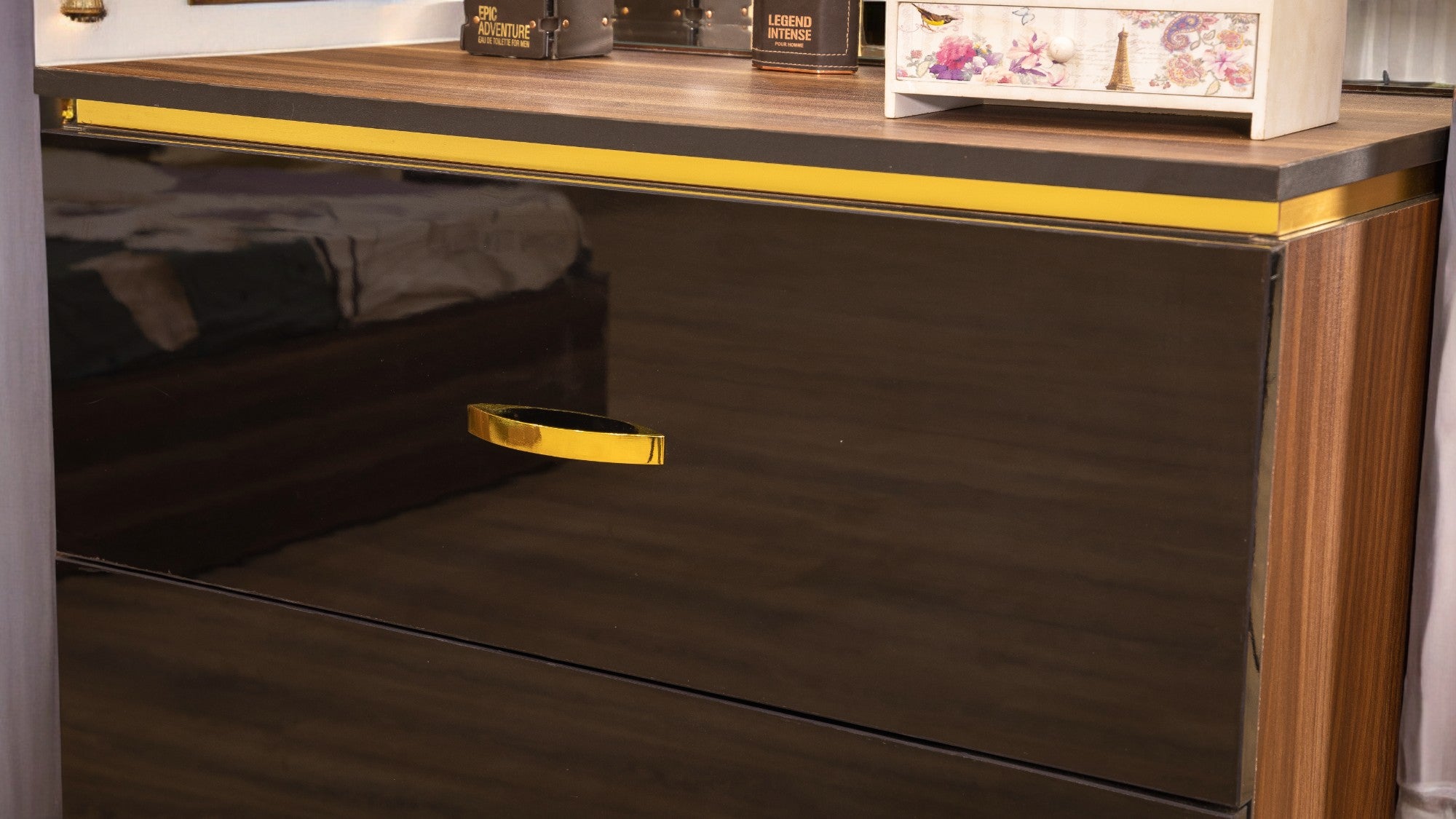 غرفة نوم ماستر 206