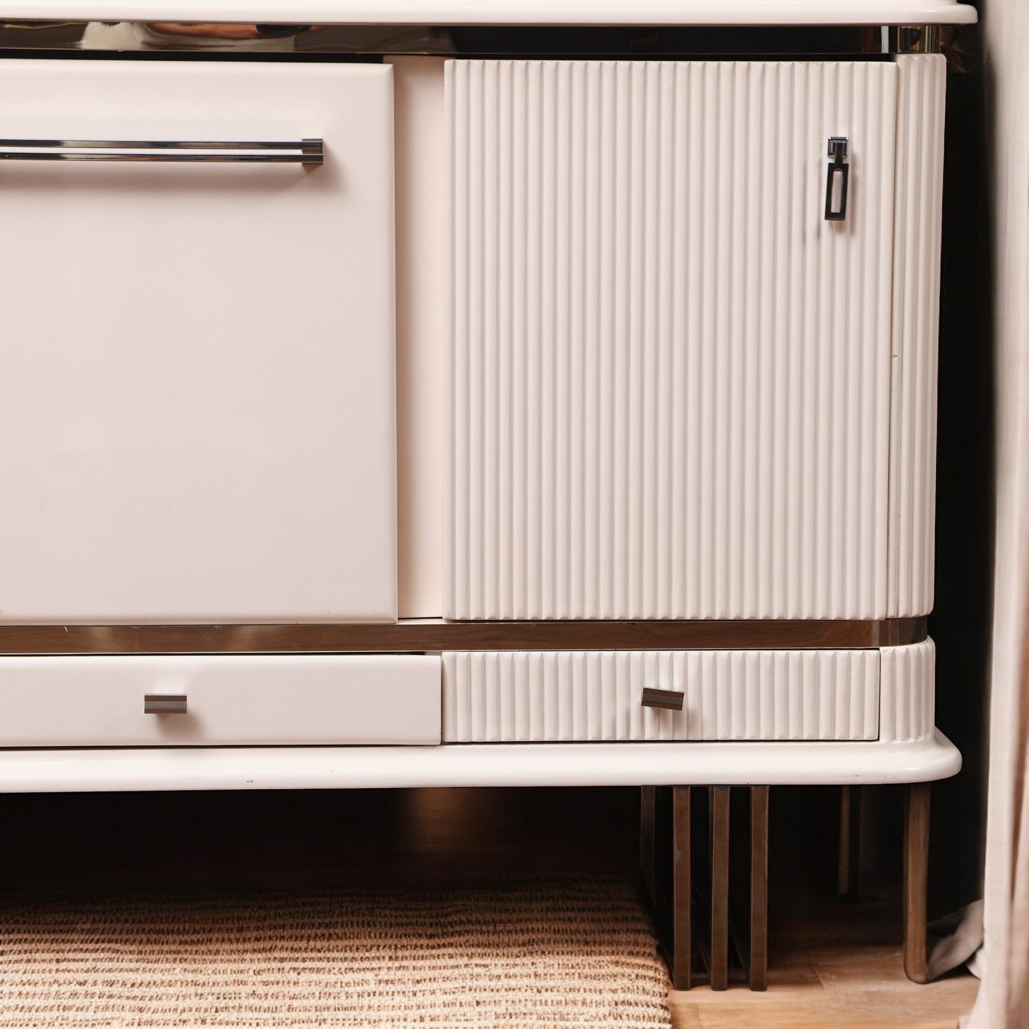 غرفة سفرة 545