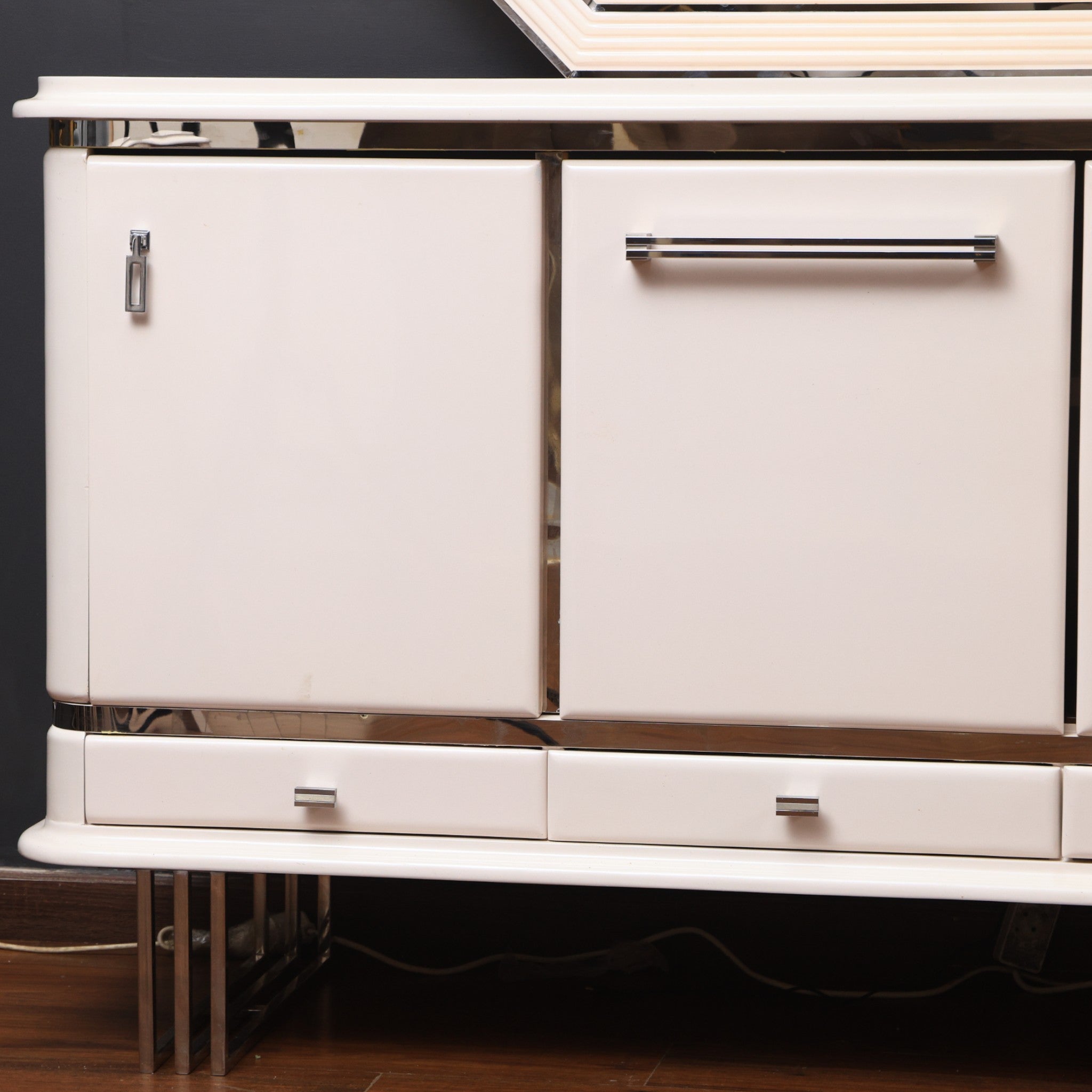 غرفة سفرة 545