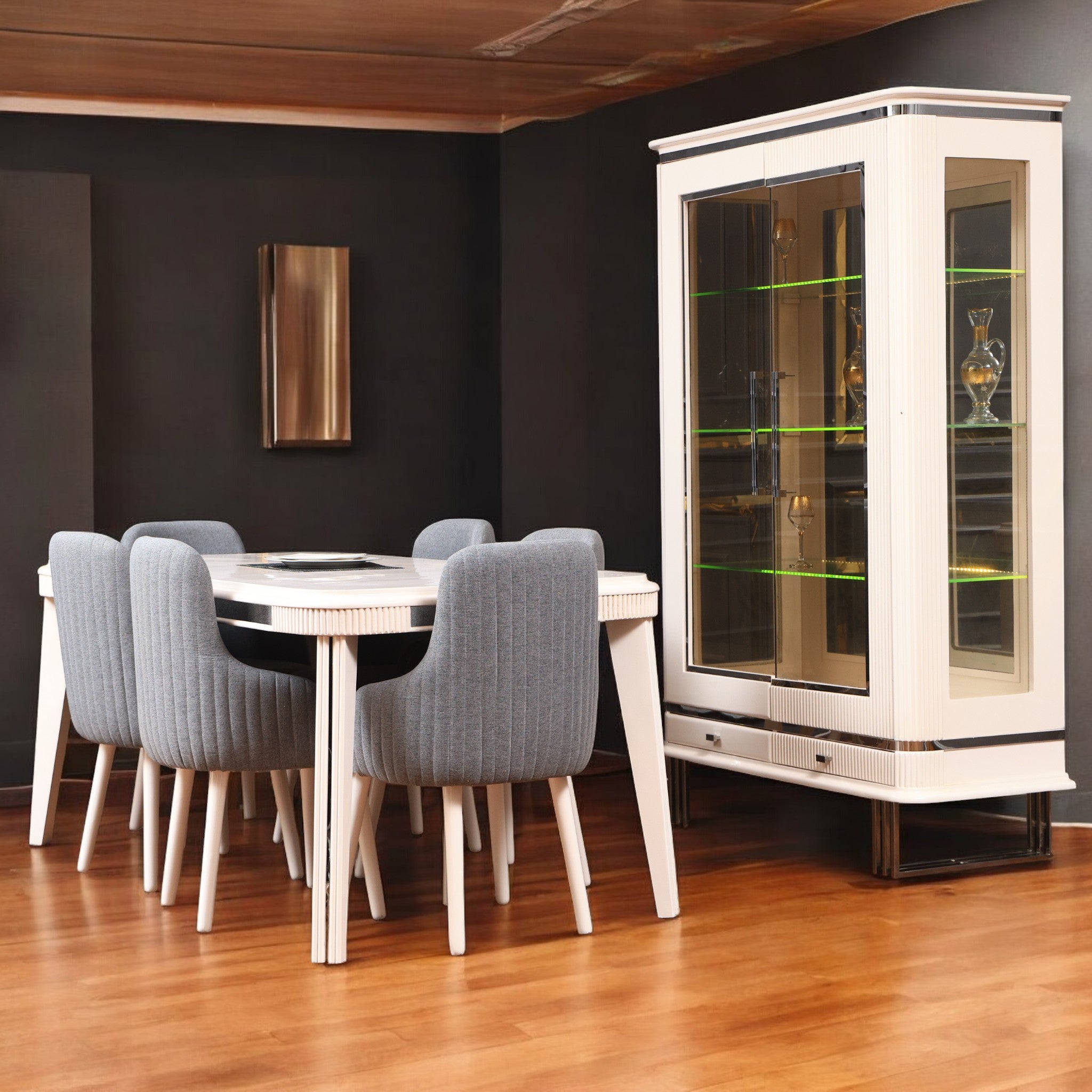 غرفة سفرة 545