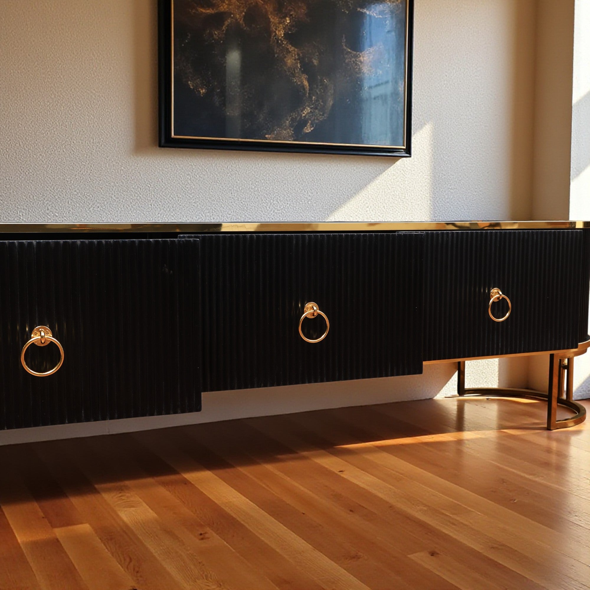 ترابيزة تليفزيون 196