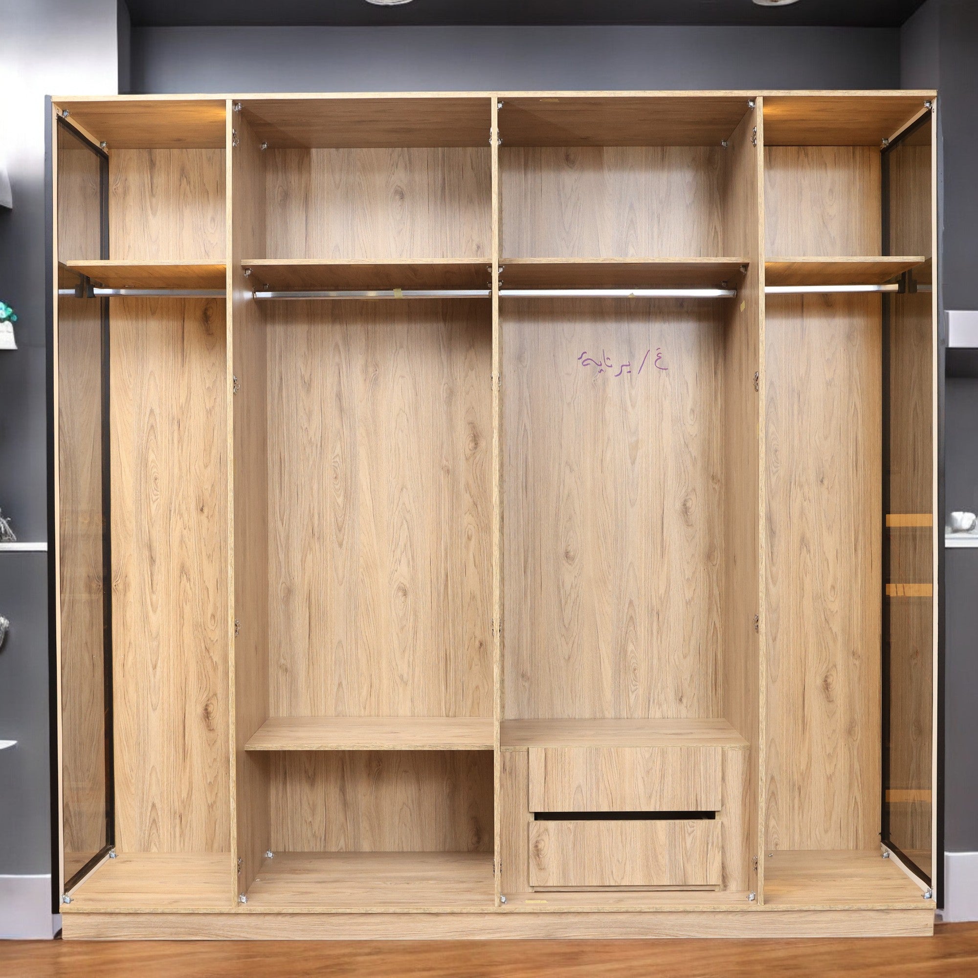 غرفة نوم ماستر 423