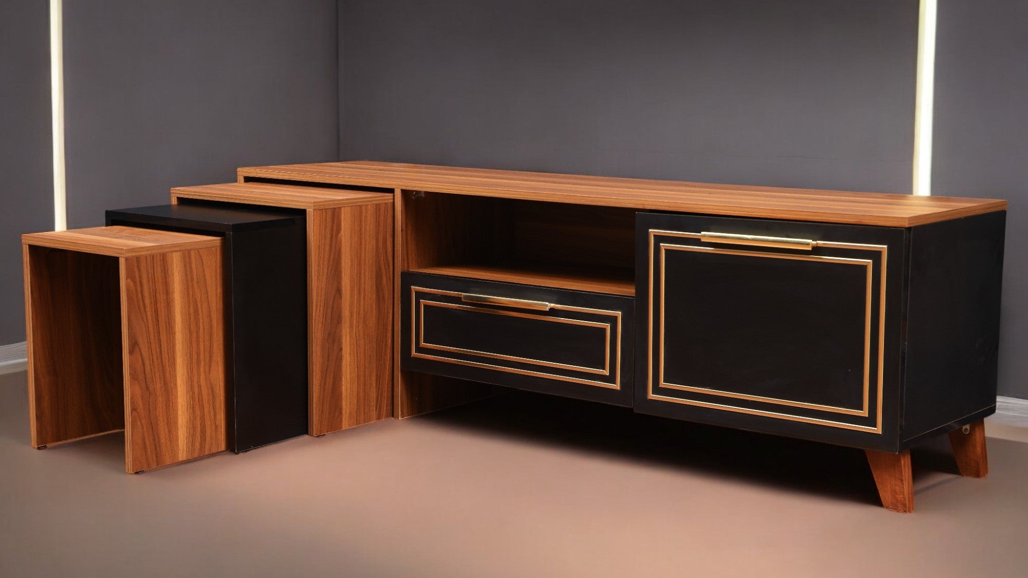 ترابيزة تليفزيون 194