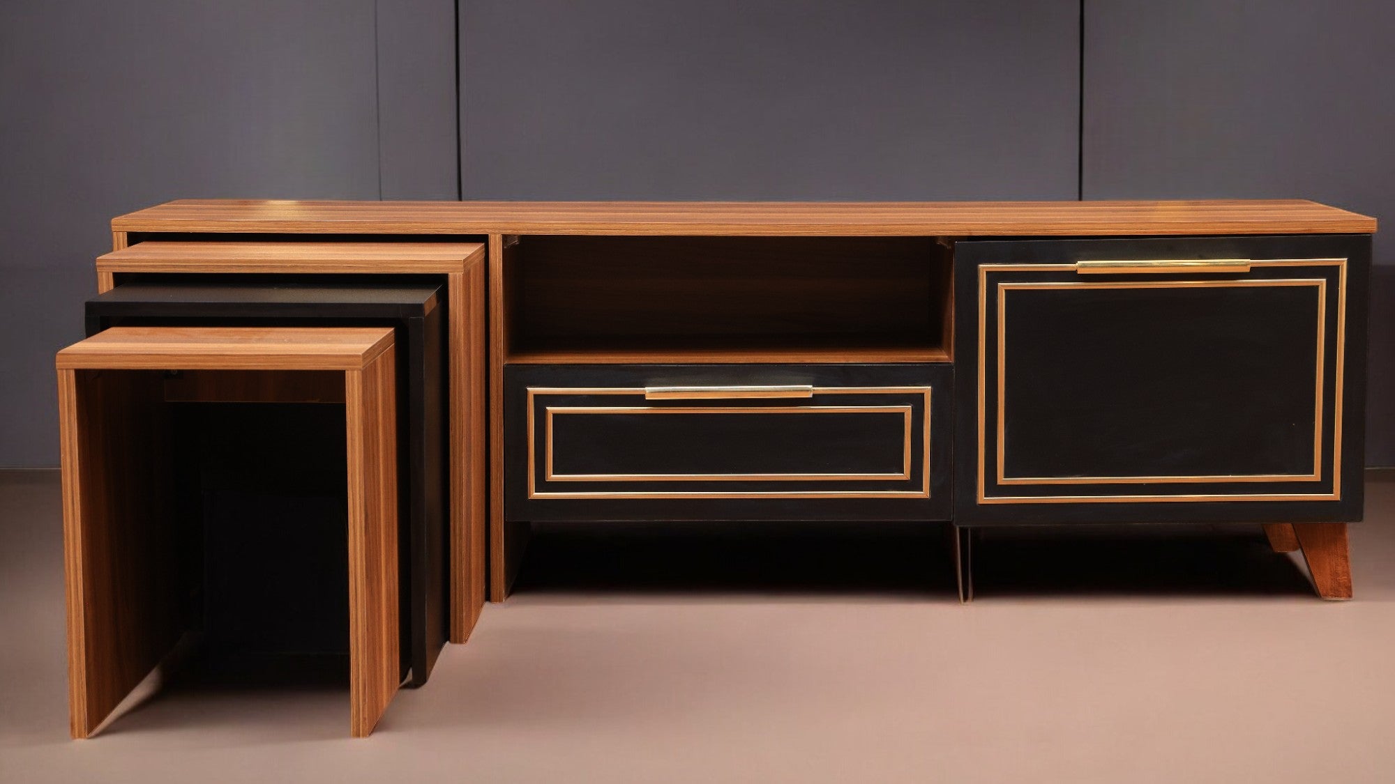 ترابيزة تليفزيون 194