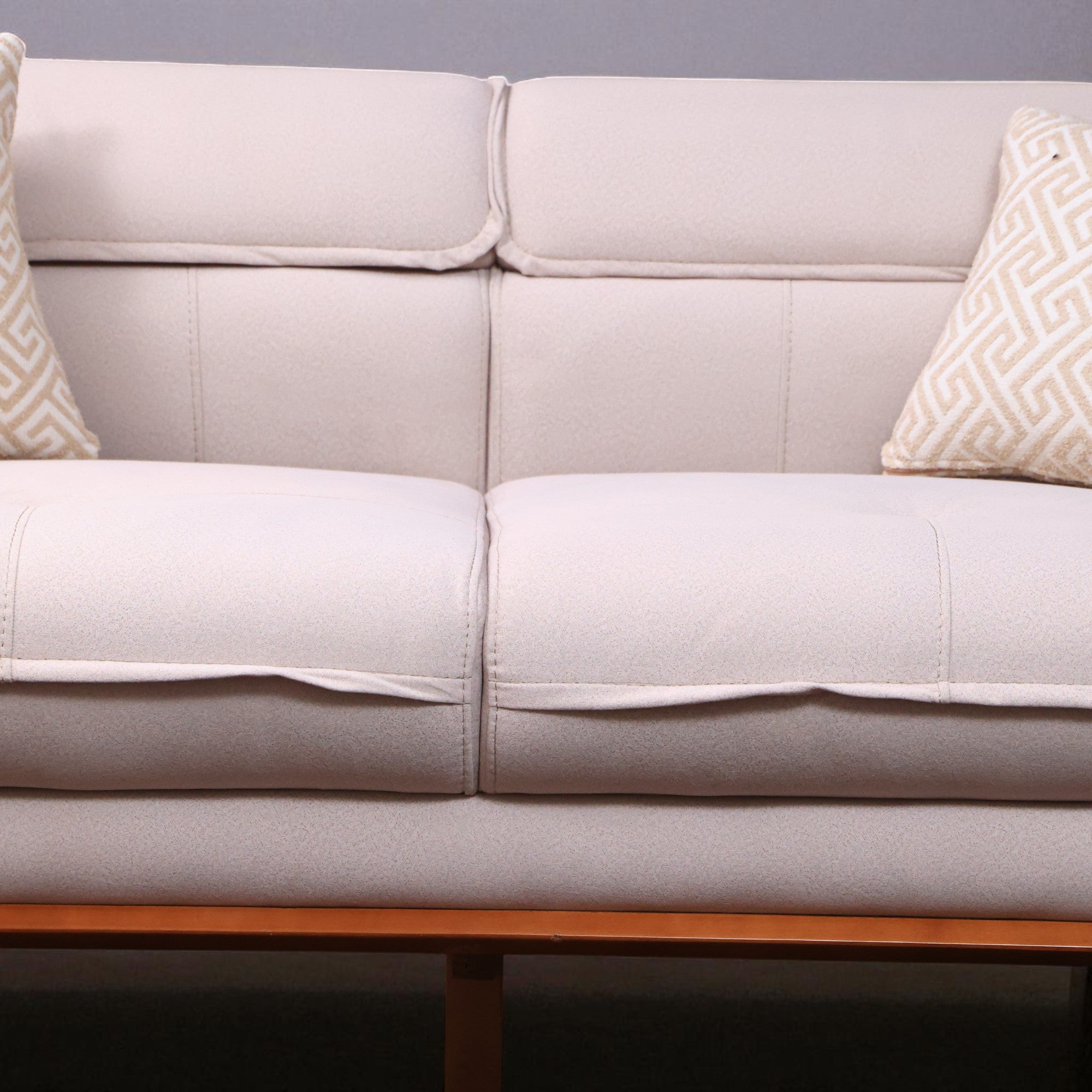 كنبة سرير  4-588