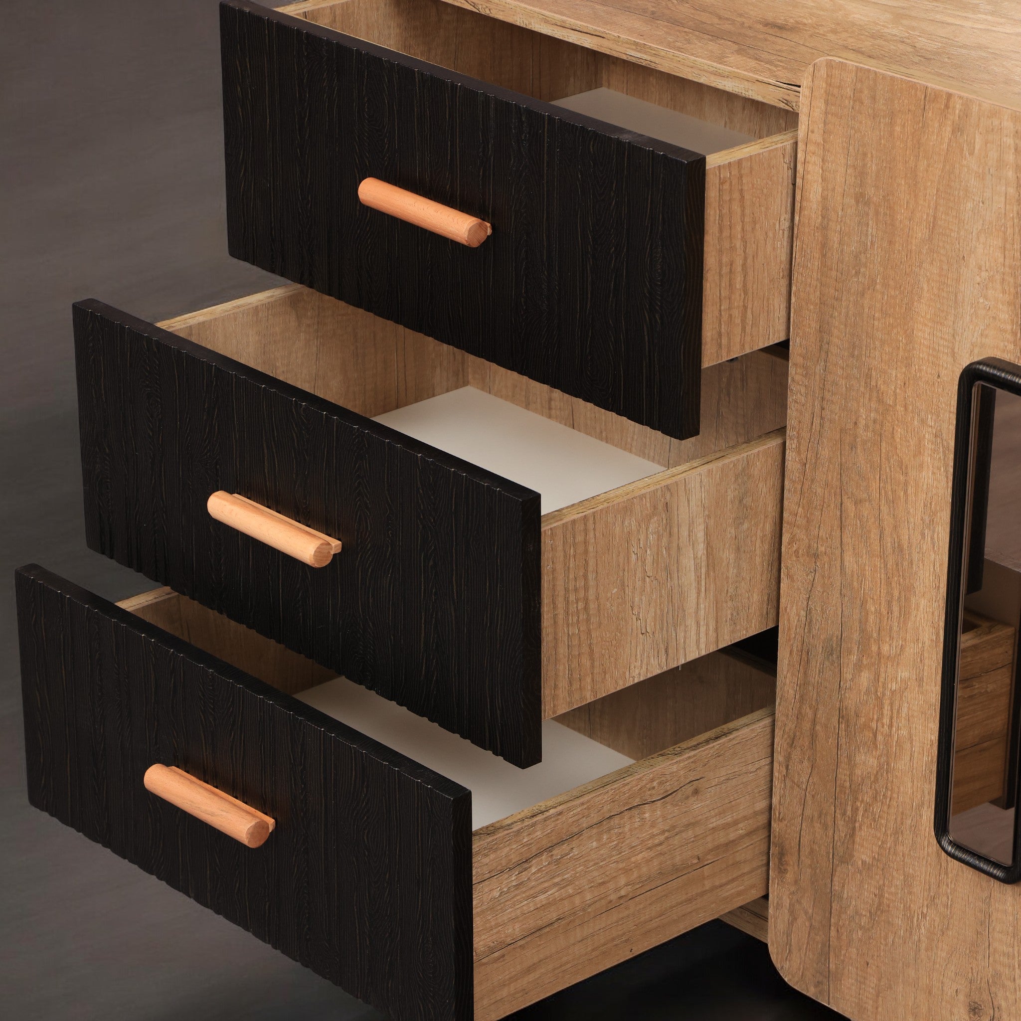 غرفة سفرة 104