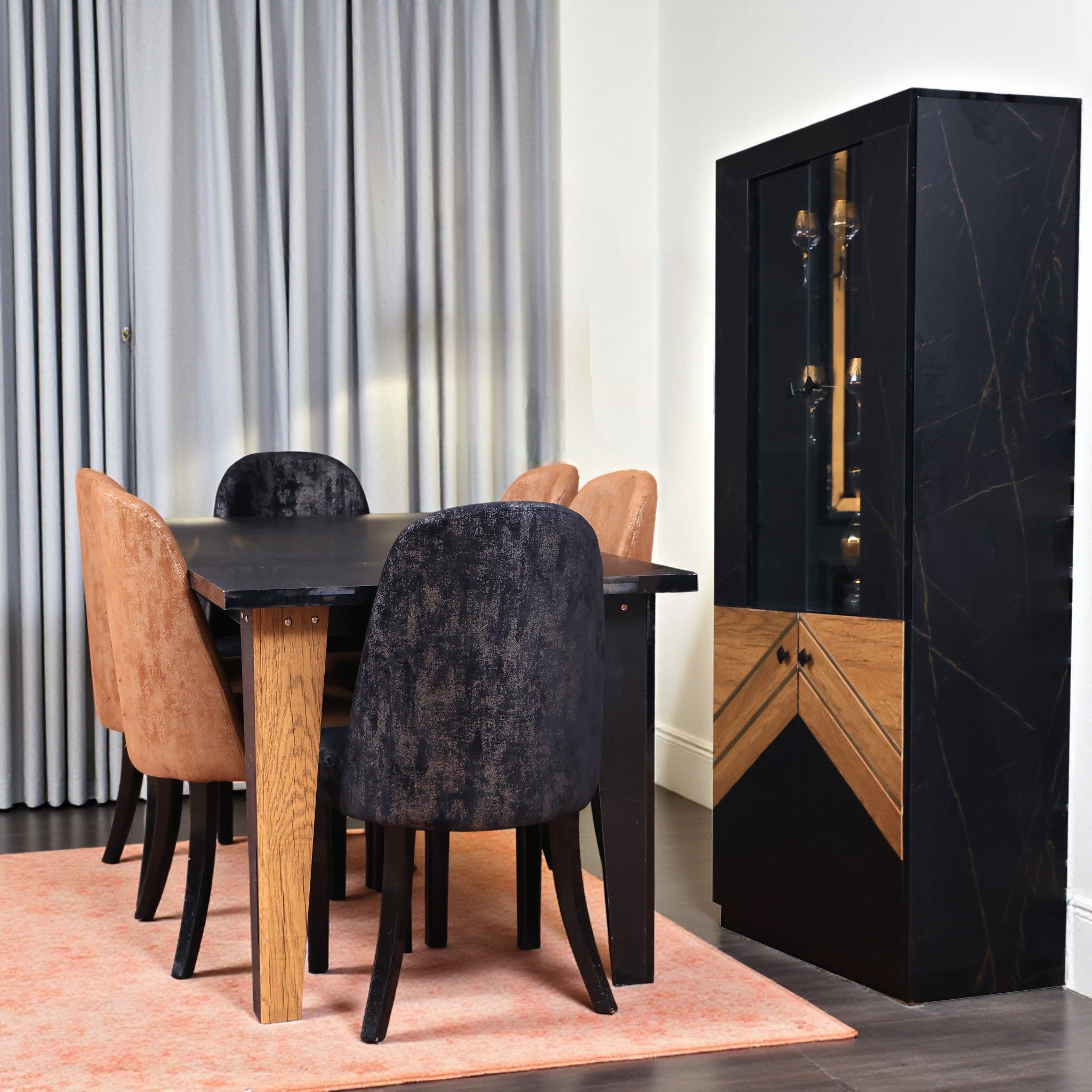 غرفة سفرة 366