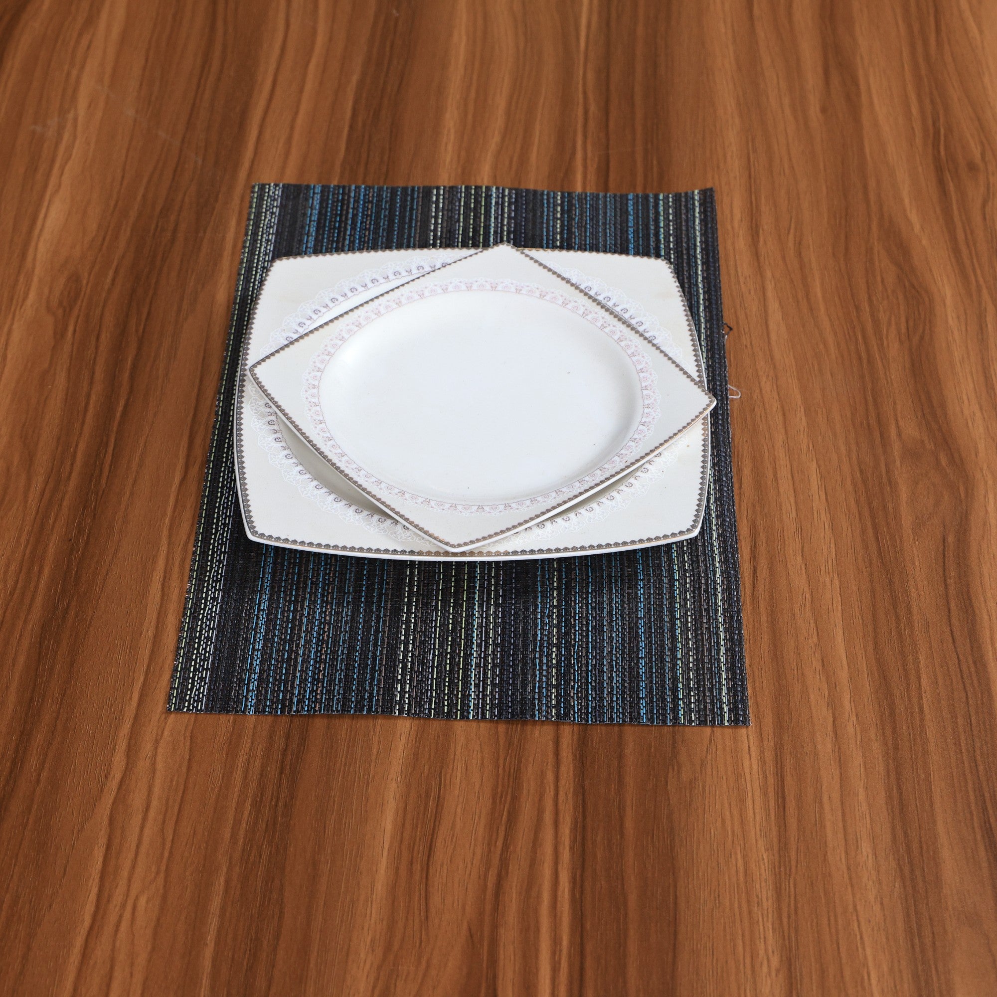 غرفة سفرة 476