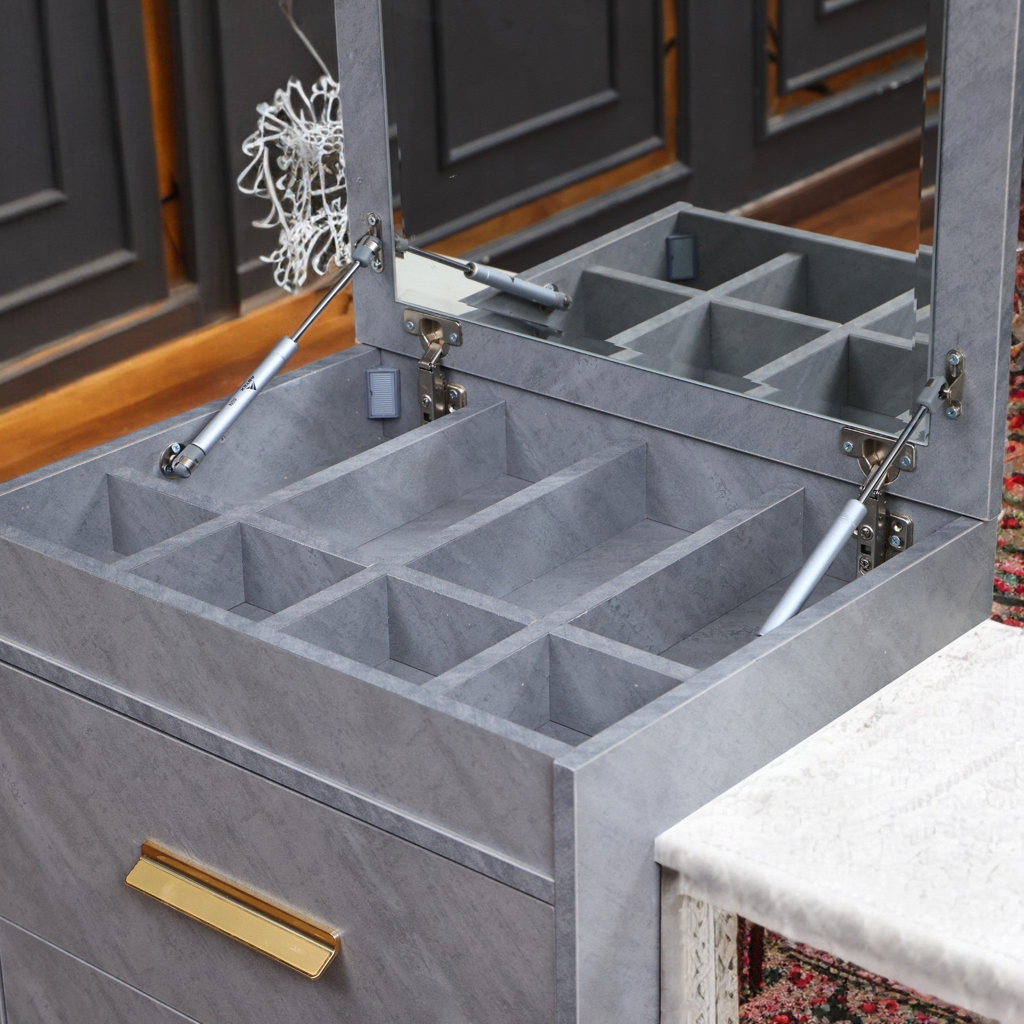 غرفة سفرة 477