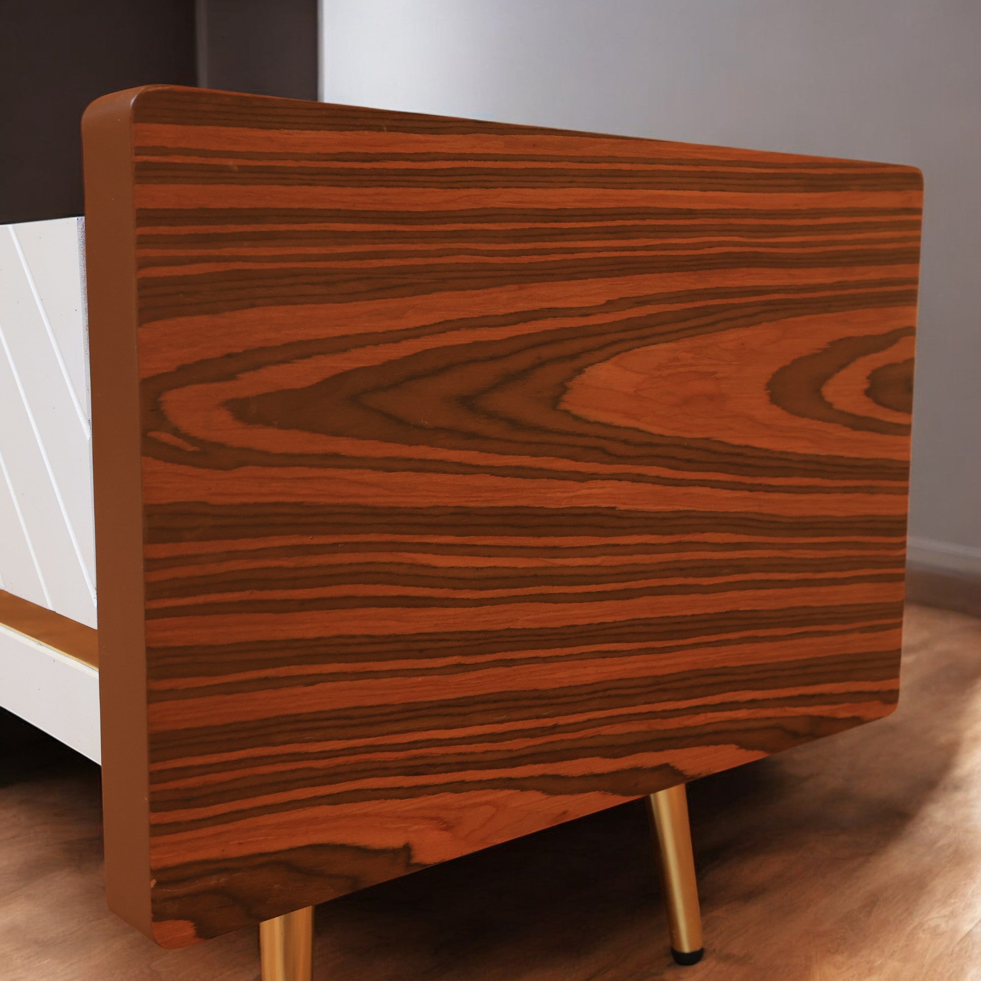 ترابيزة تليفزيون 145