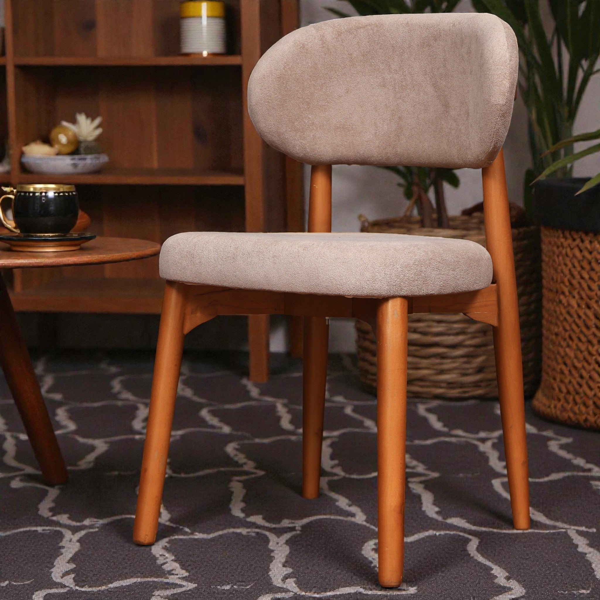 غرفة سفرة 665