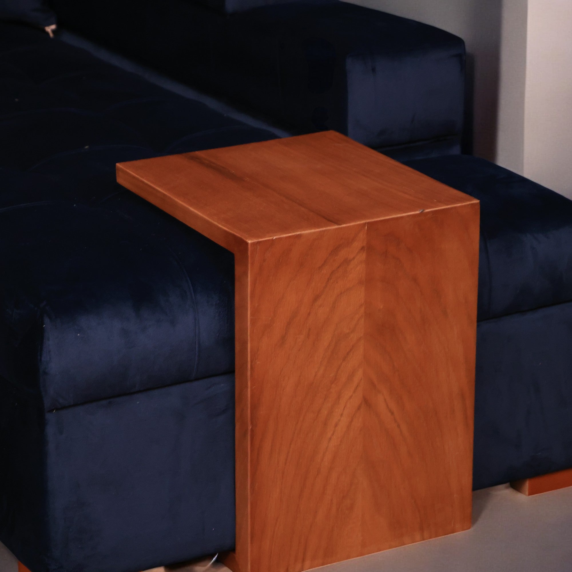 ركنة سرير وسحارة 269