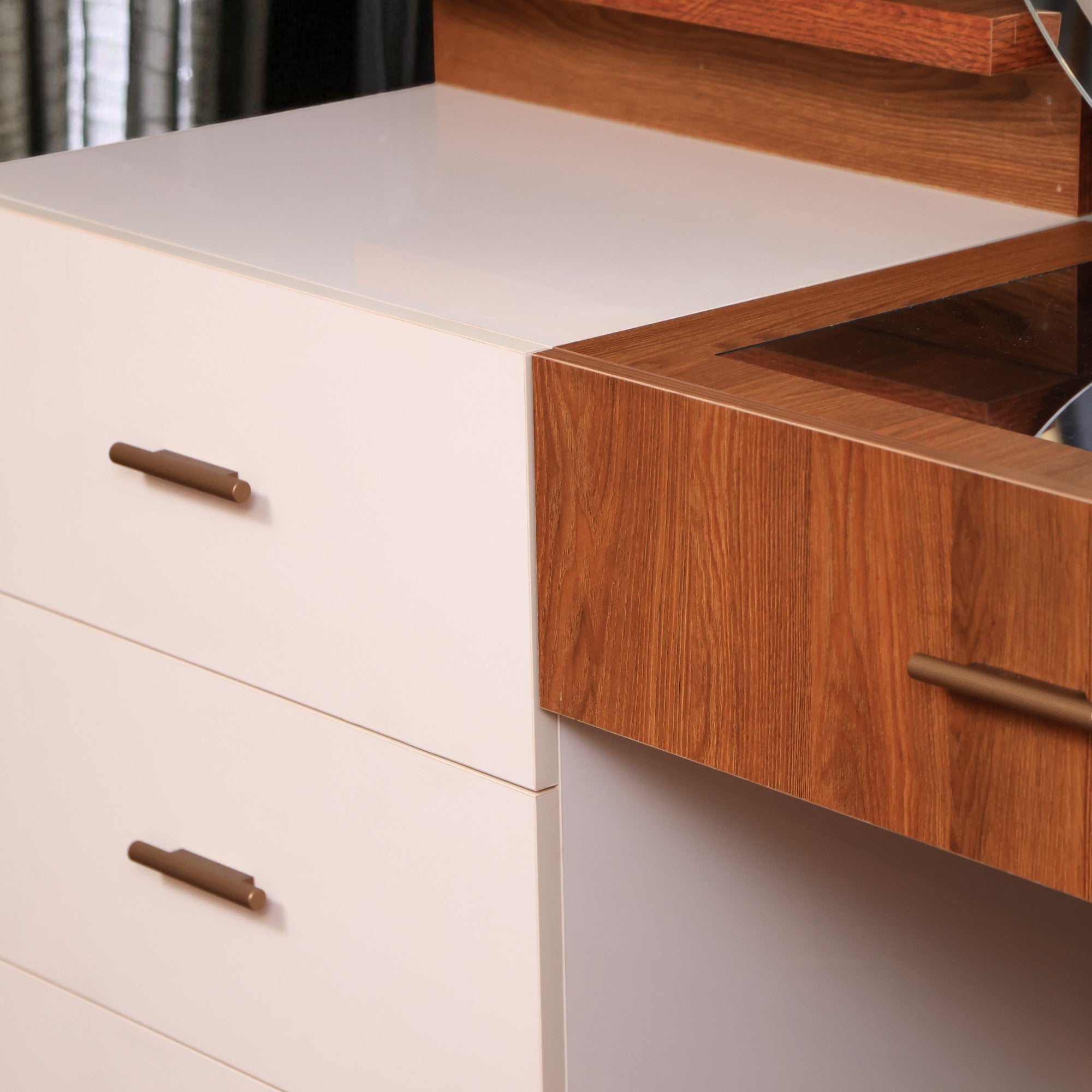 غرفة نوم ماستر 328