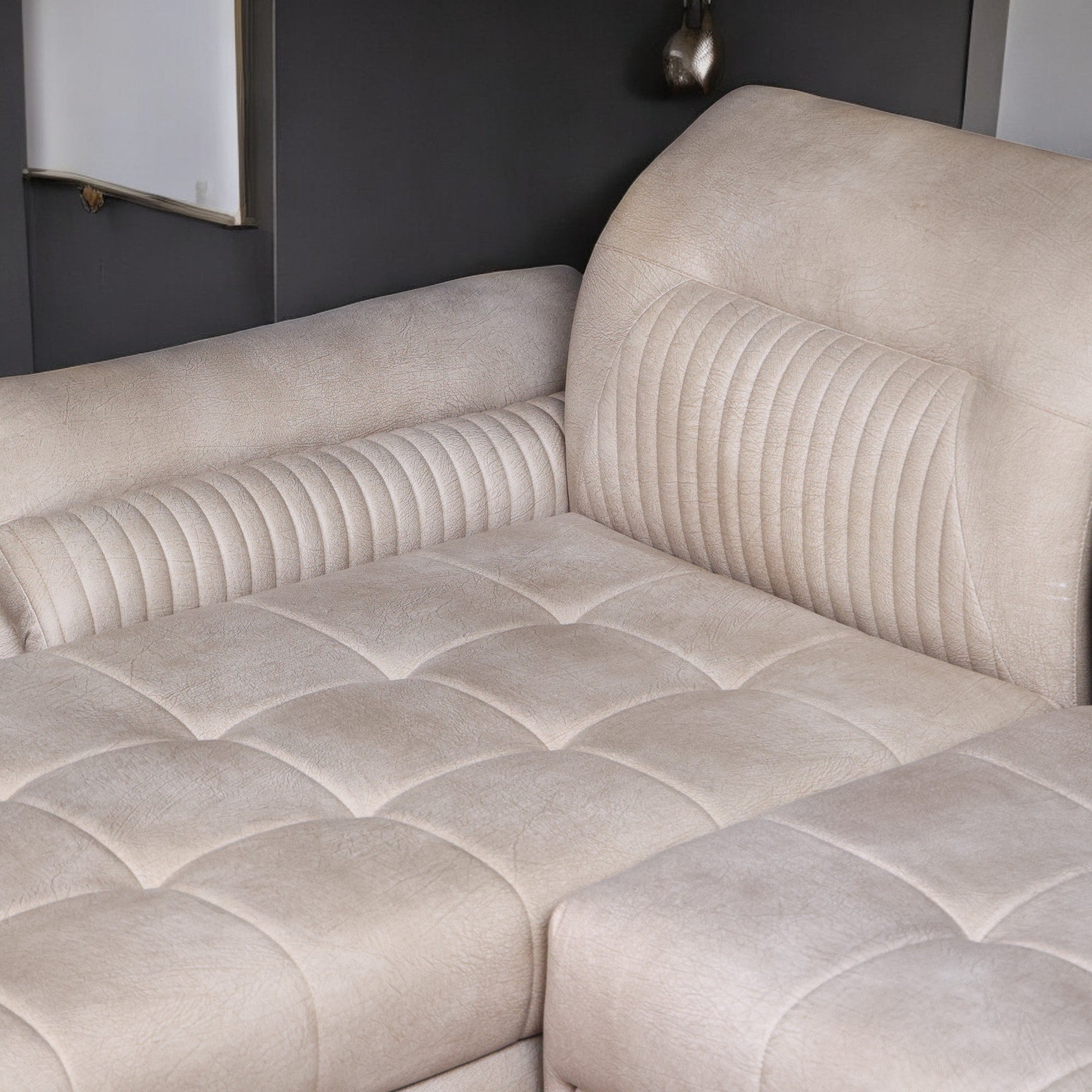 ركنة سرير وسحارة 309