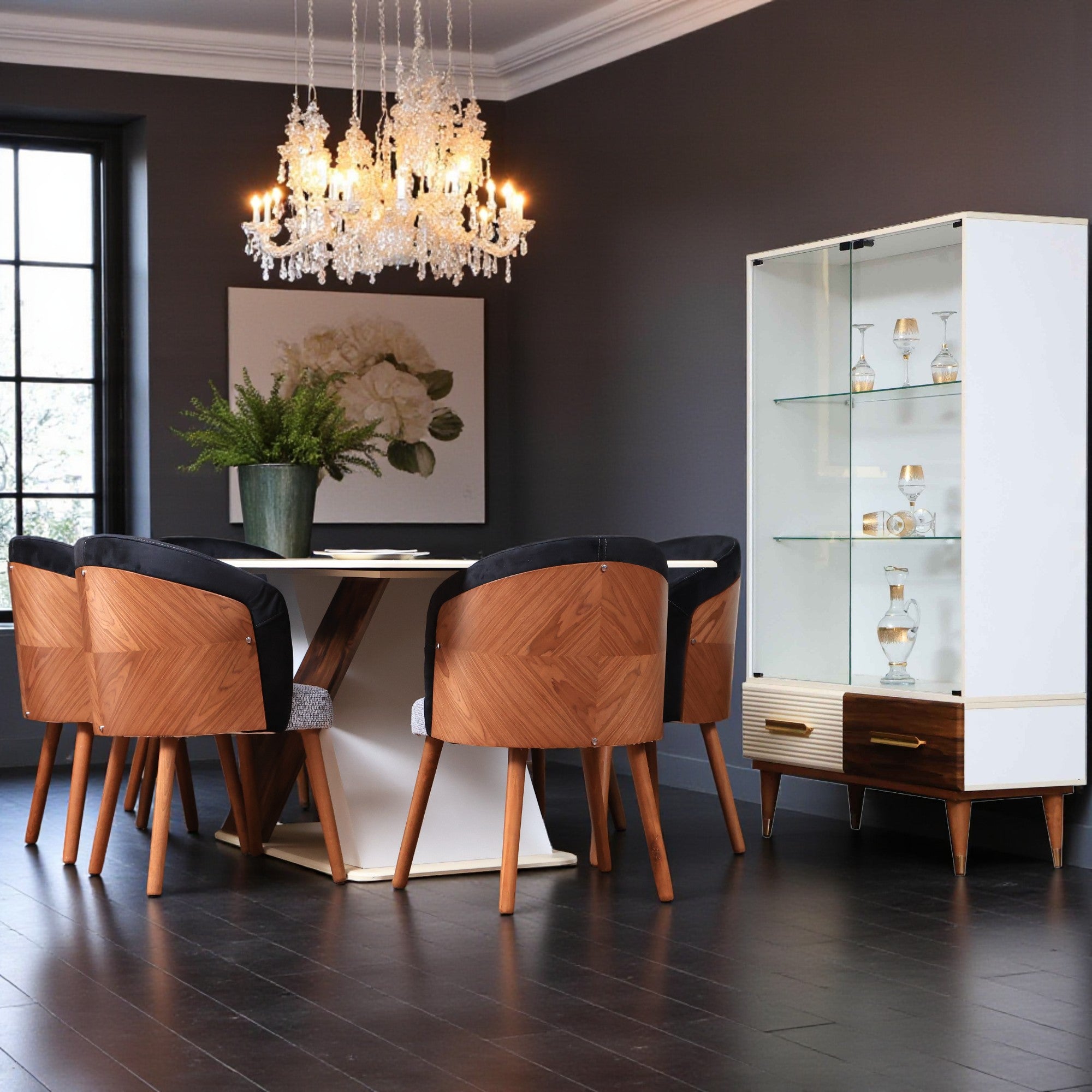 غرفة سفرة 423