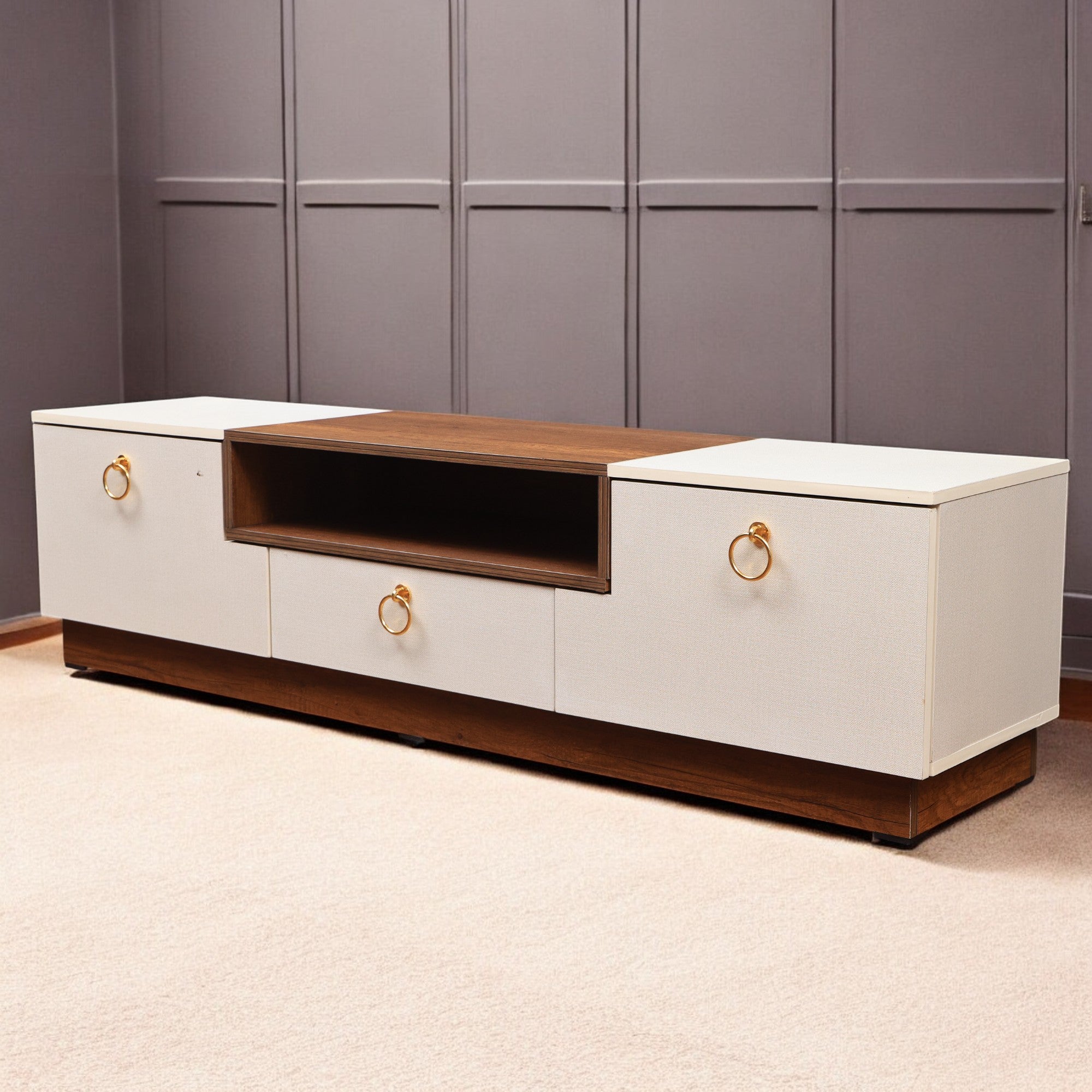 ترابيزة تليفزيون 197